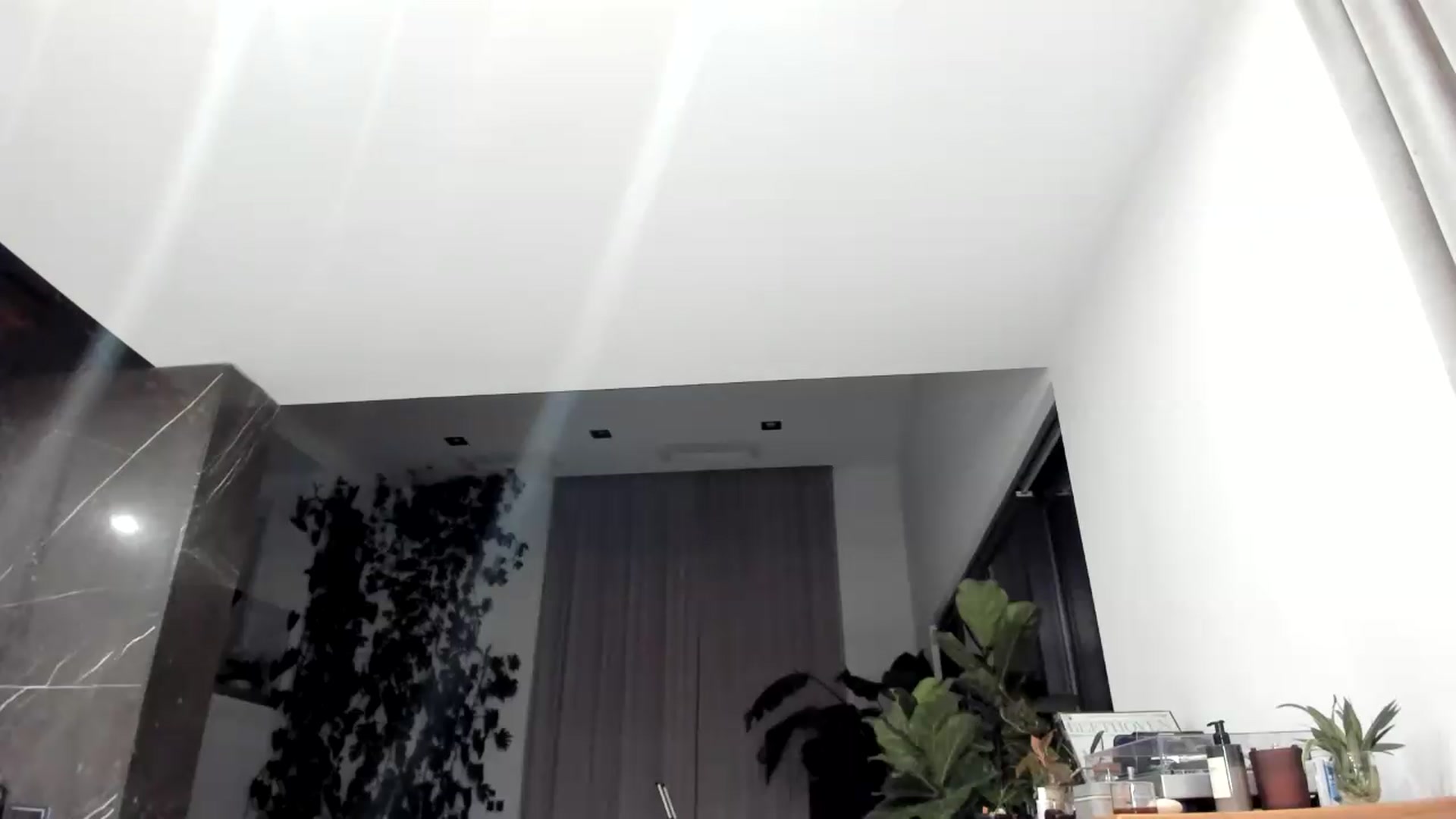 Gallery image thumbnail from BibiSapDealer's myfreecams stream on, 09/04/2026, 24:24 image 14 of 20