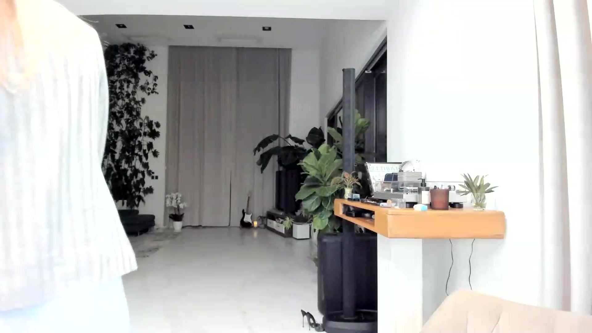 Gallery image thumbnail from BibiSapDealer's myfreecams stream on, 09/15/2026, 24:02 image 18 of 20