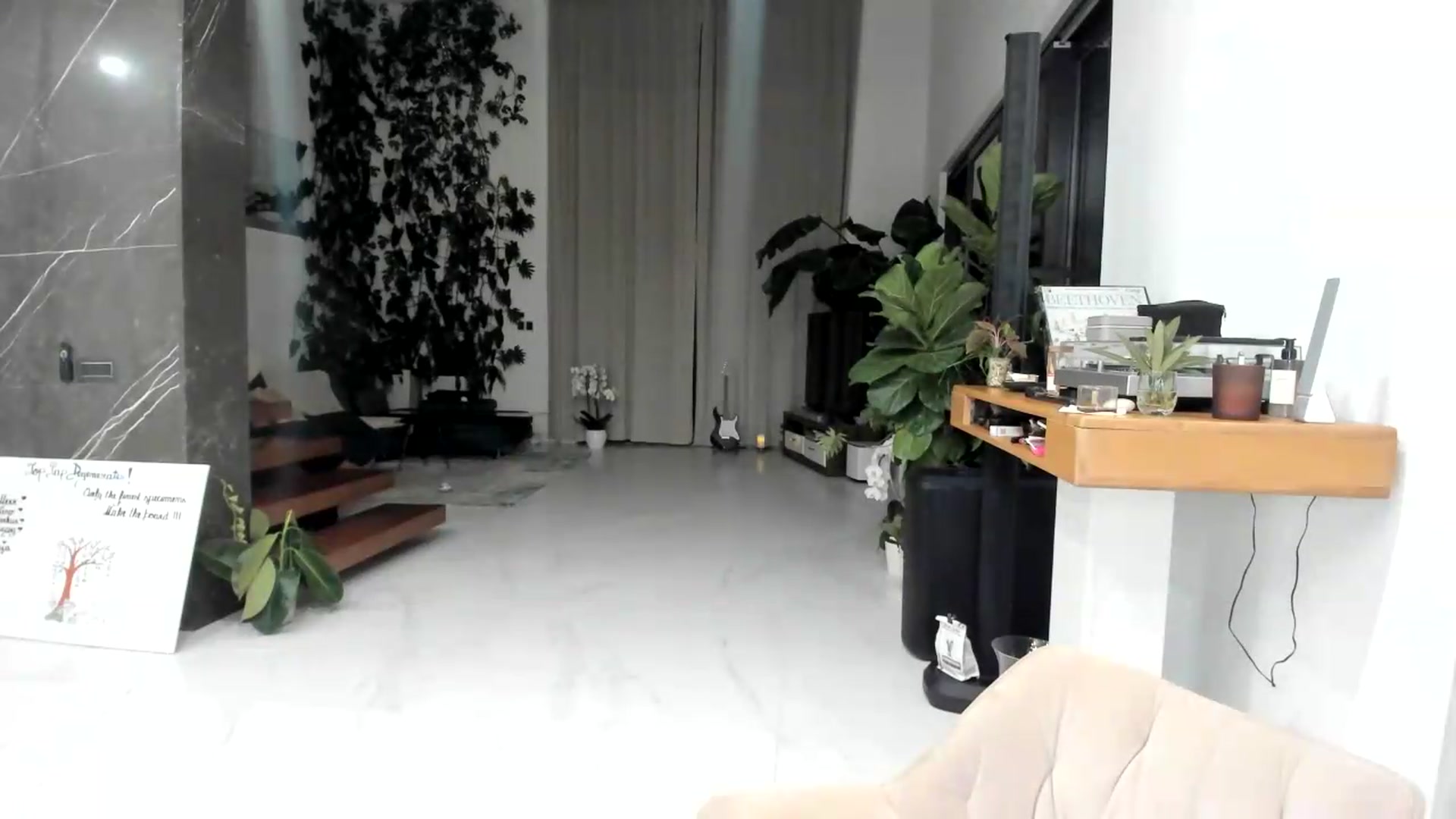 Gallery image thumbnail from BibiSapDealer's myfreecams stream on, 09/23/2026, 24:02 image 12 of 20