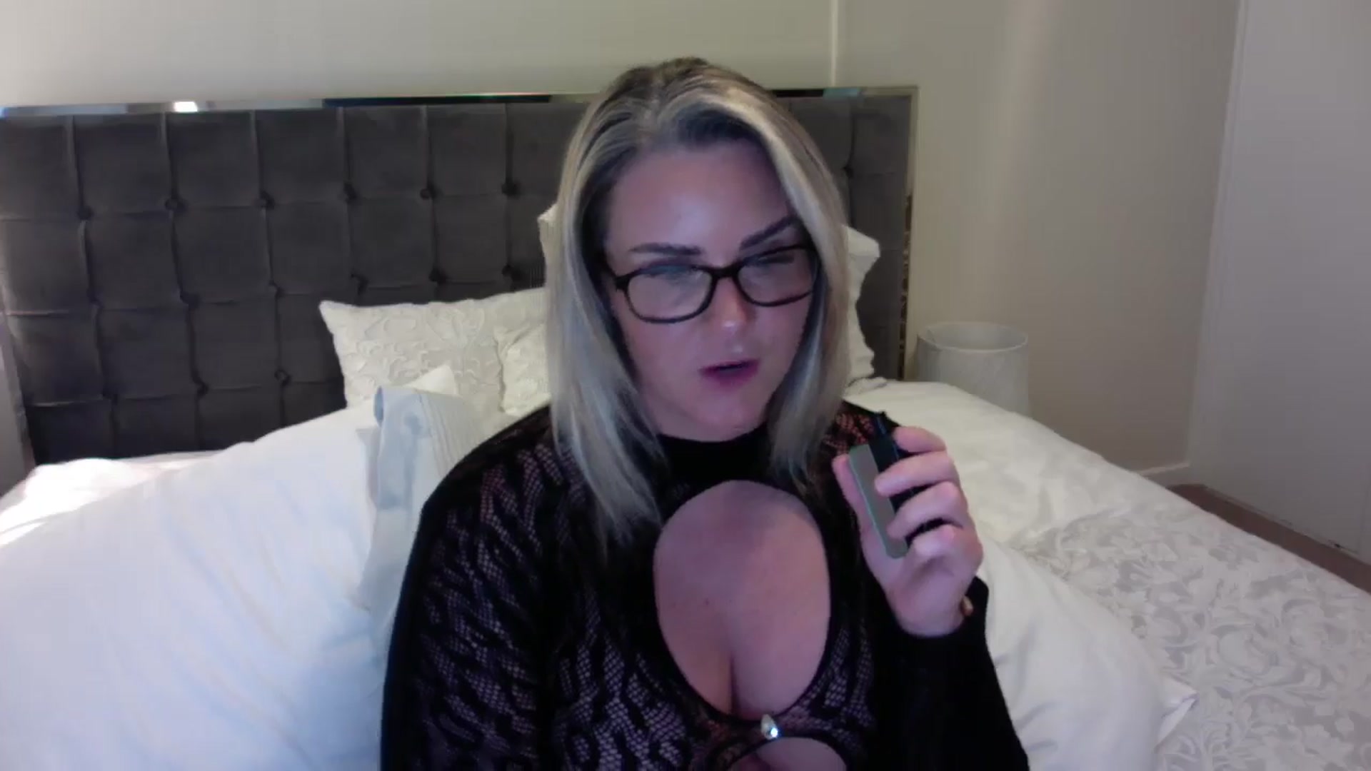 Gallery image thumbnail from BigBetty's myfreecams stream on, 05/25/2024, 16:00 image 18 of 20