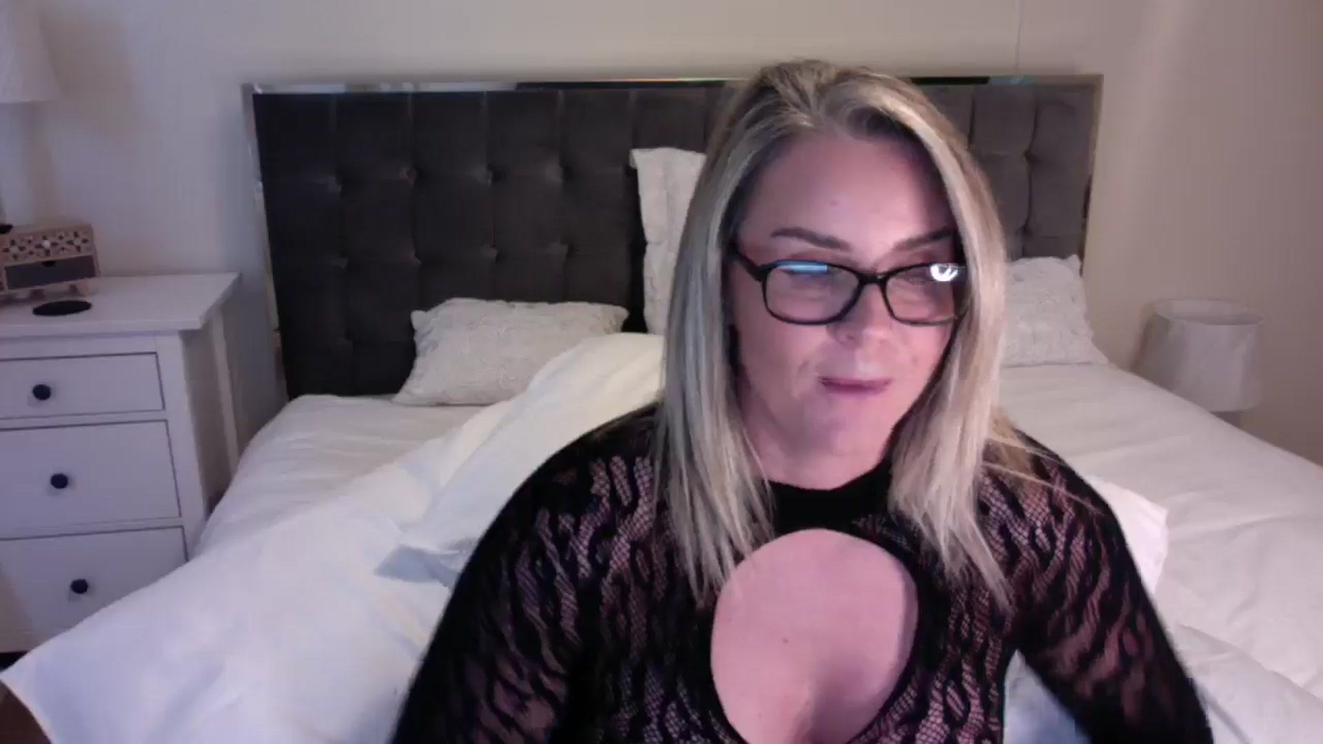 Gallery image thumbnail from BigBetty's myfreecams stream on, 05/27/2024, 15:51 image 6 of 20