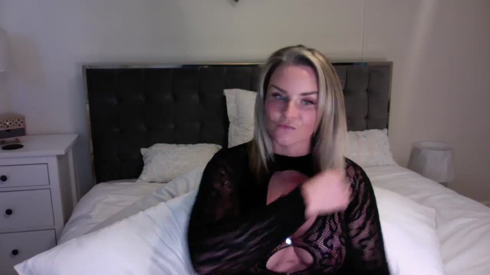Gallery image thumbnail from BigBetty's myfreecams stream on, 05/27/2024, 18:23 image 20 of 20