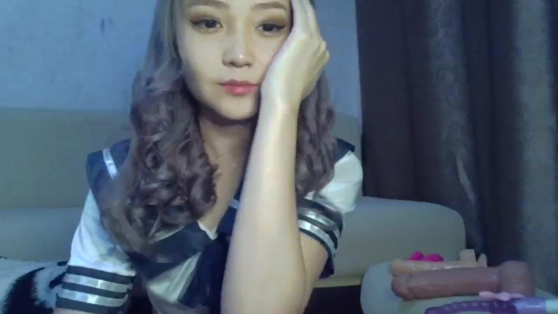 Gallery image thumbnail from BigNippleAni's myfreecams stream on, 02/05/2024, 15:42 image 15 of 20