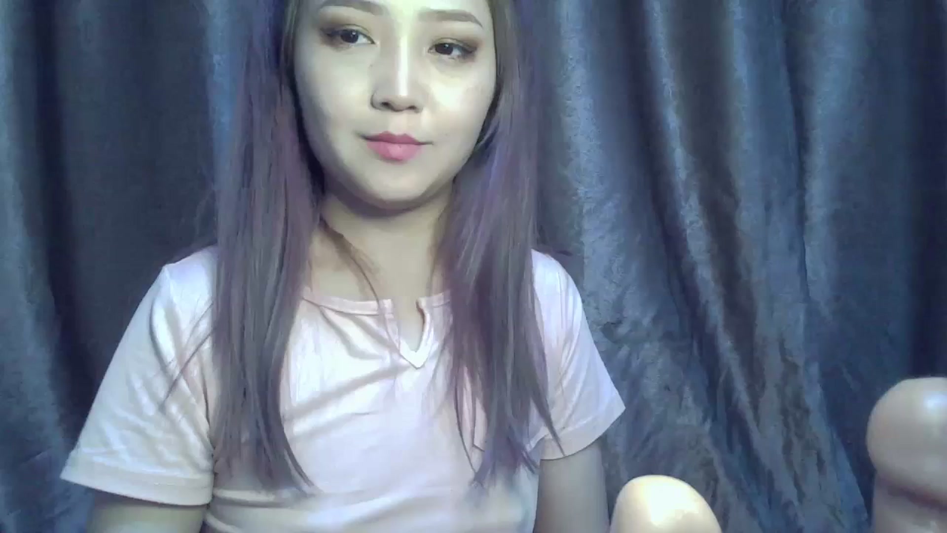 Gallery image thumbnail from BigNipples_69's myfreecams stream on, 12/14/2023, 17:33 image 19 of 20