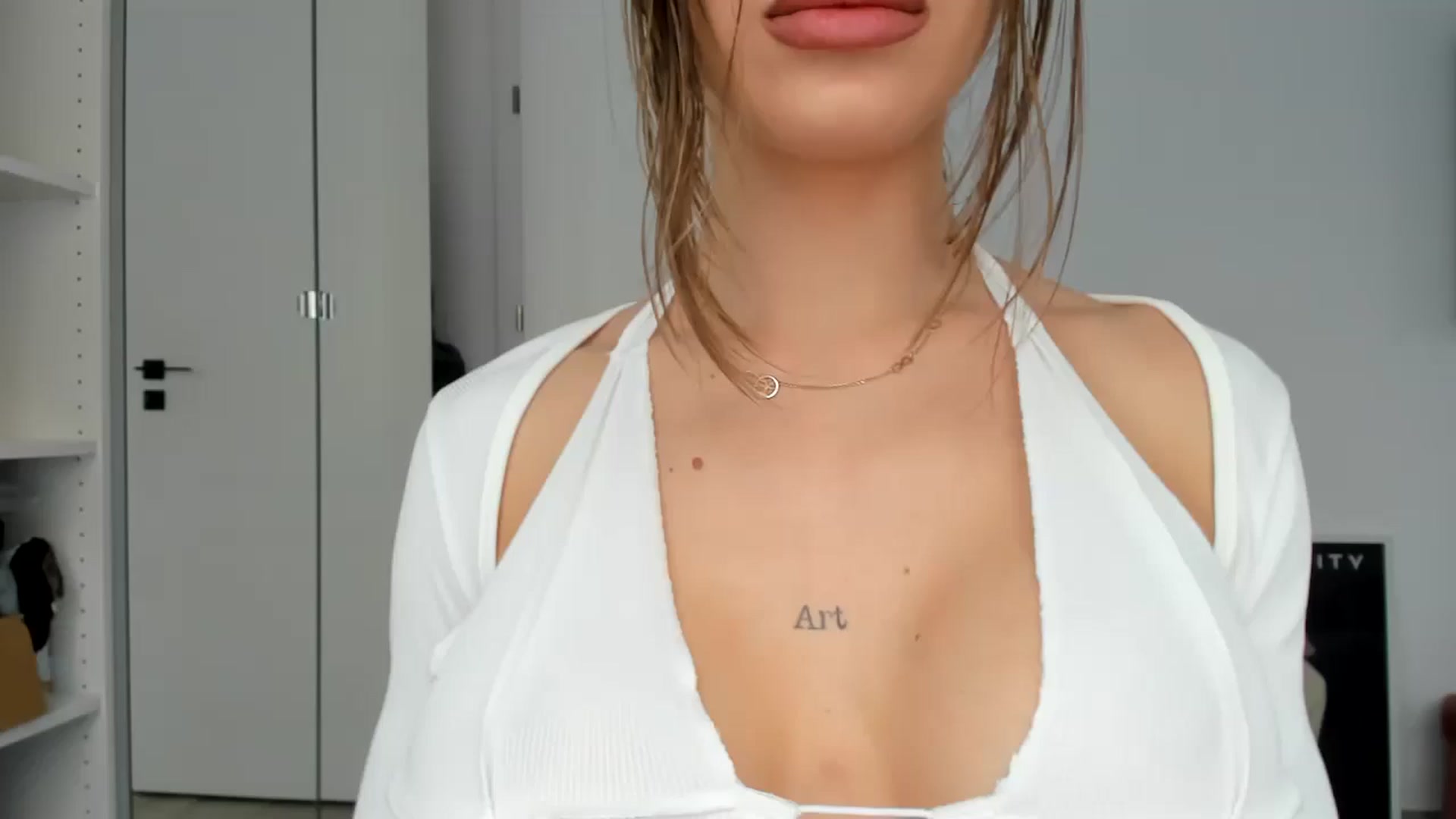 Gallery image thumbnail from Bigbootybabe's myfreecams stream on, 06/26/2024, 11:54 image 16 of 20