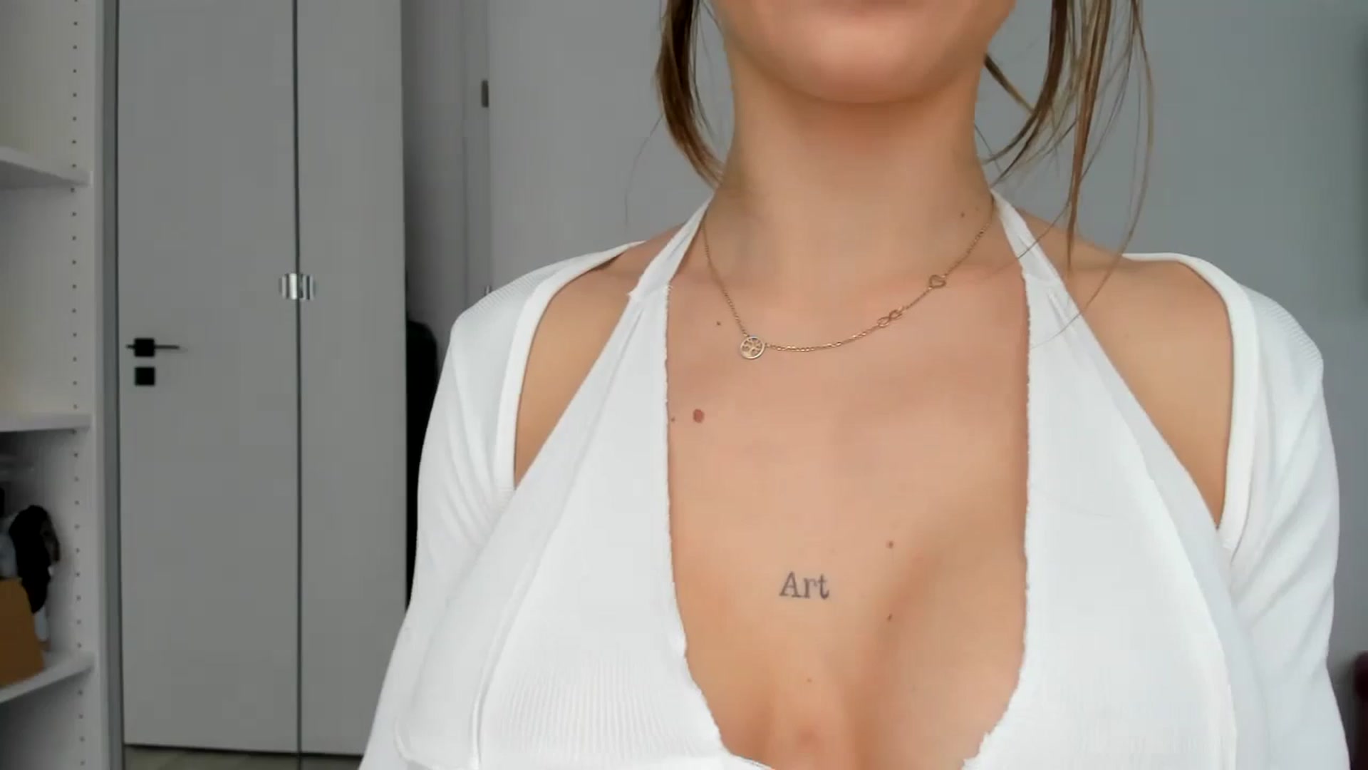 Gallery image thumbnail from Bigbootybabe's myfreecams stream on, 06/26/2024, 11:54 image 17 of 20
