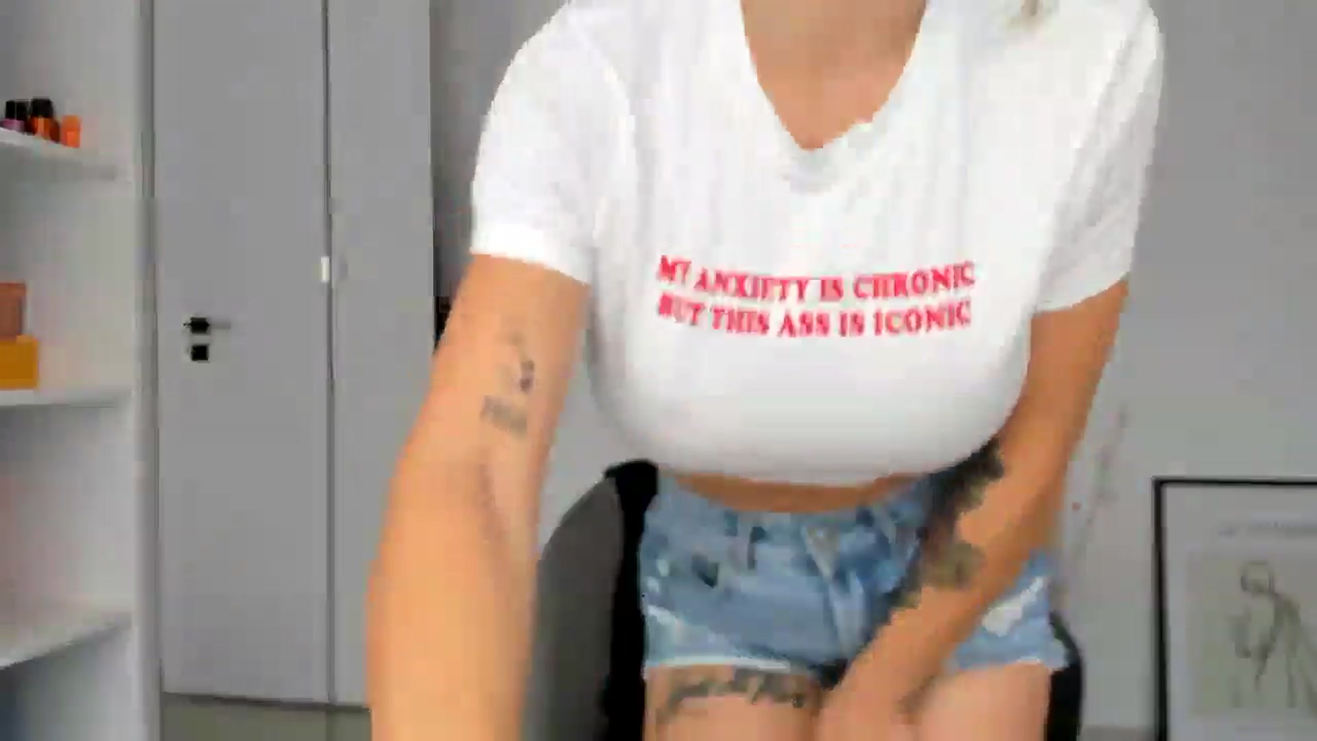 Gallery image thumbnail from Bigbootybabe's myfreecams stream on, 08/28/2024, 12:38 image 3 of 20