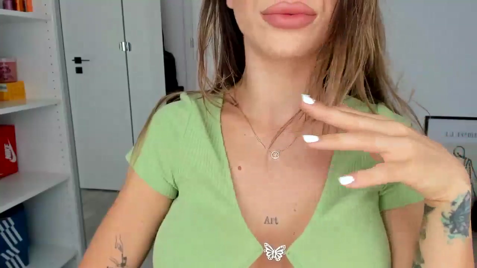Gallery image thumbnail from Bigbootybabe's myfreecams stream on, 08/31/2024, 12:09 image 14 of 20