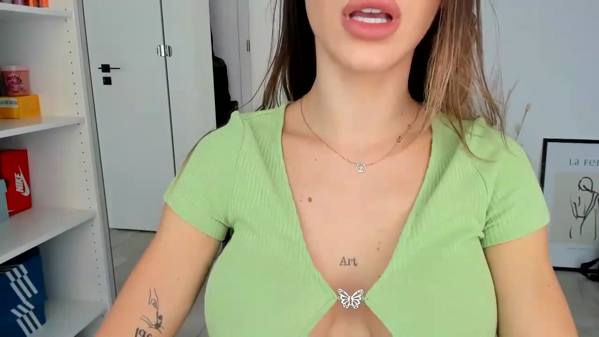 Gallery image thumbnail from Bigbootybabe's myfreecams stream on, 08/31/2024, 13:05 image 19 of 20