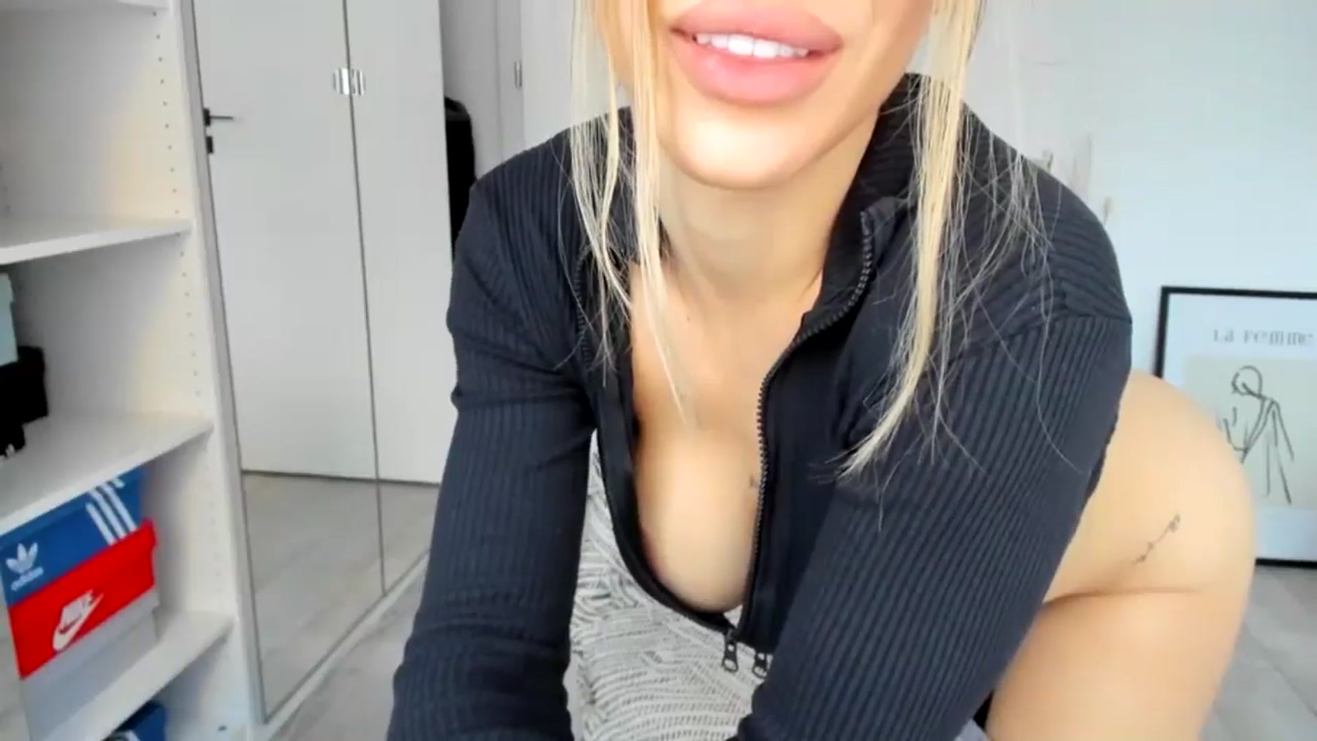Gallery image thumbnail from Bigbootybabe's myfreecams stream on, 11/07/2024, 14:04 image 16 of 20