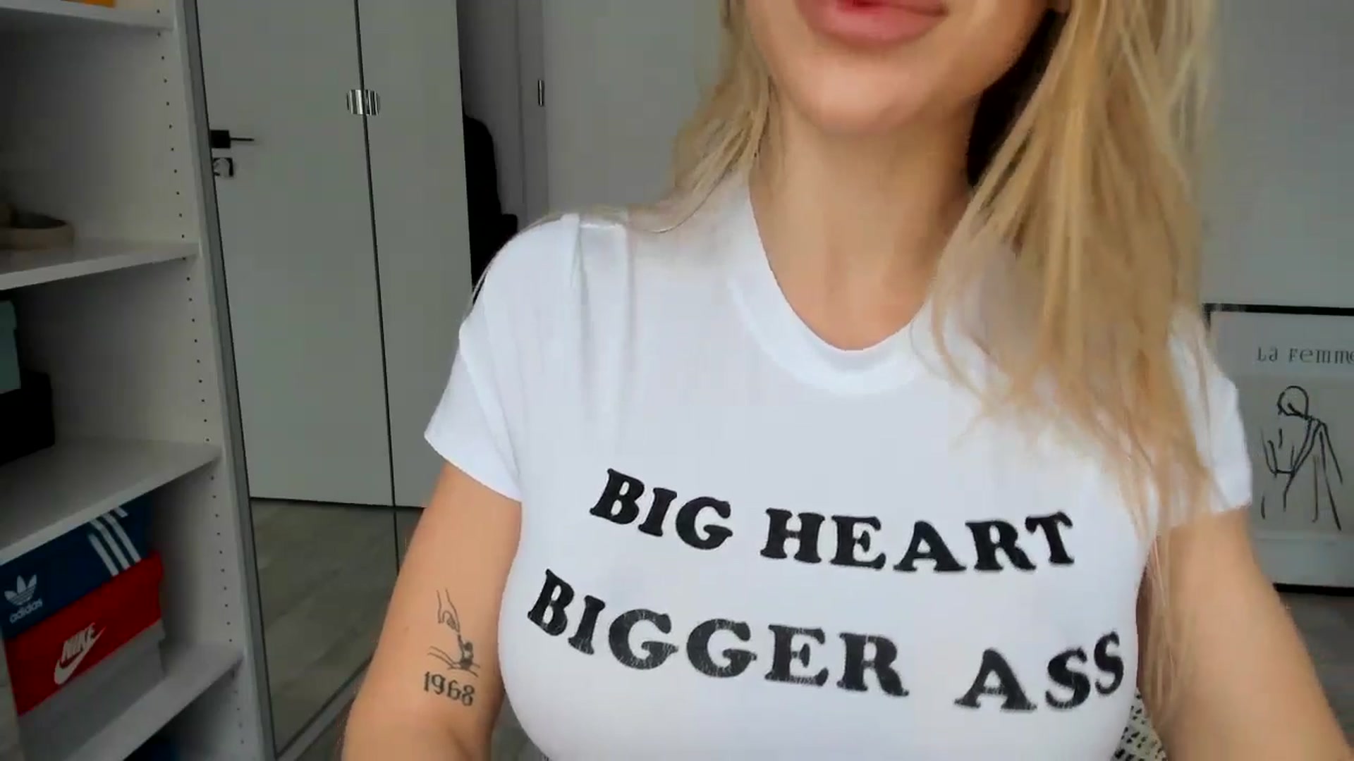 Gallery image thumbnail from Bigbootybabe's myfreecams stream on, 11/11/2024, 14:13 image 16 of 20