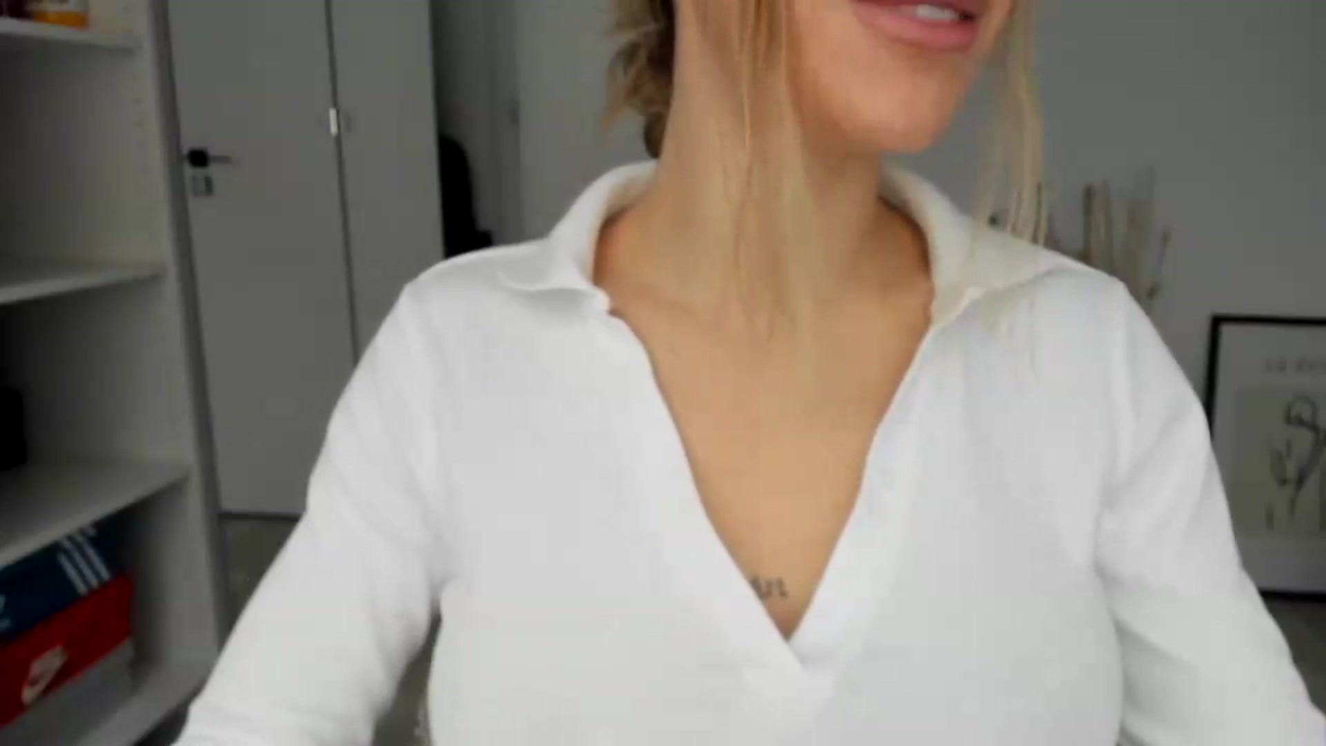 Gallery image thumbnail from Bigbootybabe's myfreecams stream on, 11/13/2024, 13:55 image 8 of 20