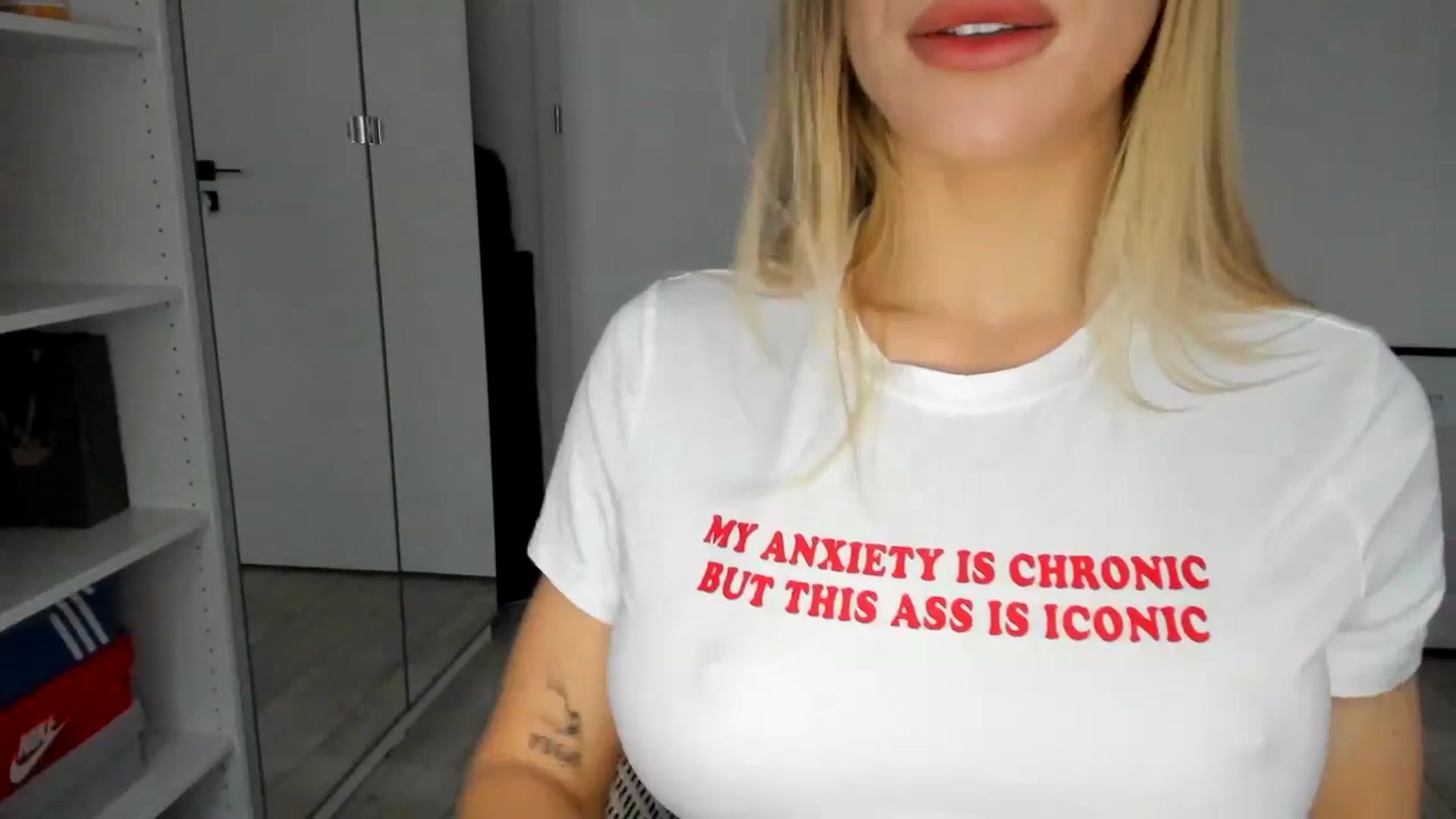 Gallery image thumbnail from Bigbootybabe's myfreecams stream on, 12/11/2024, 14:16 image 9 of 20