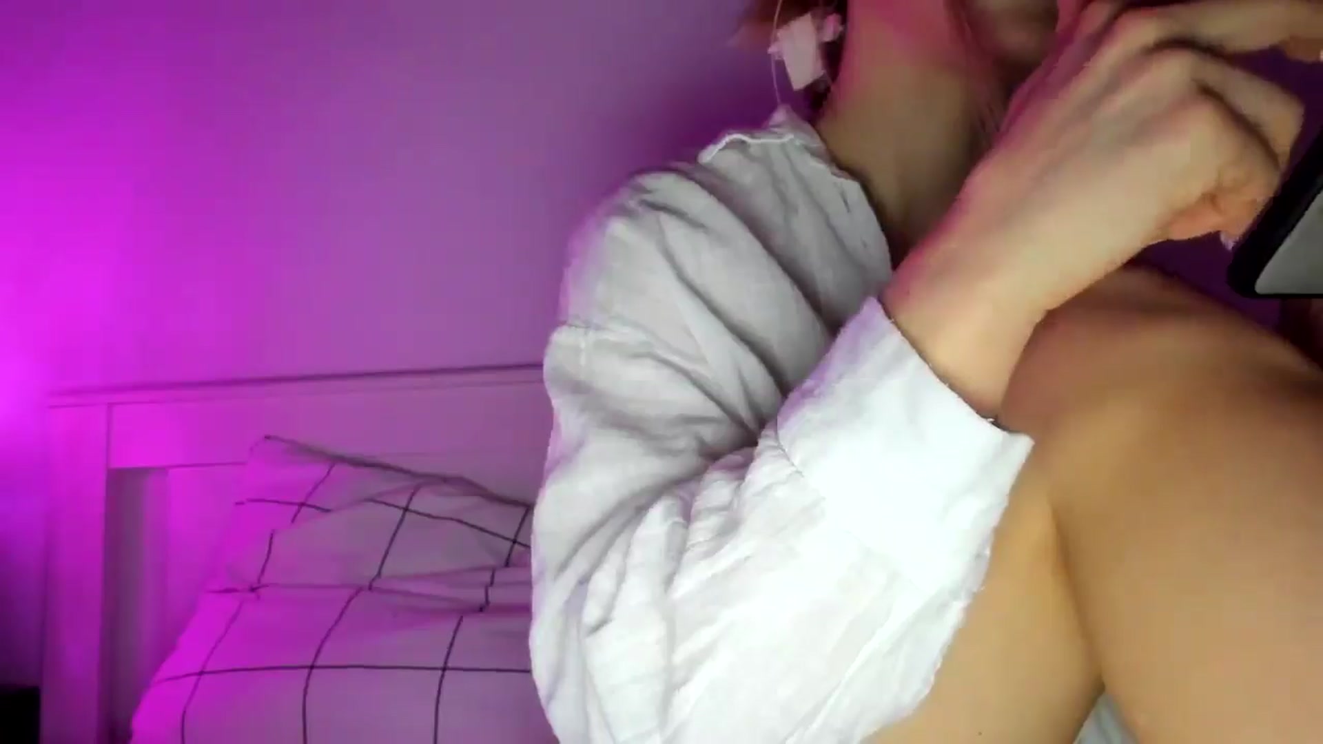 Gallery image thumbnail from Bigbootybabe's myfreecams stream on, 12/15/2024, 16:20 image 7 of 20