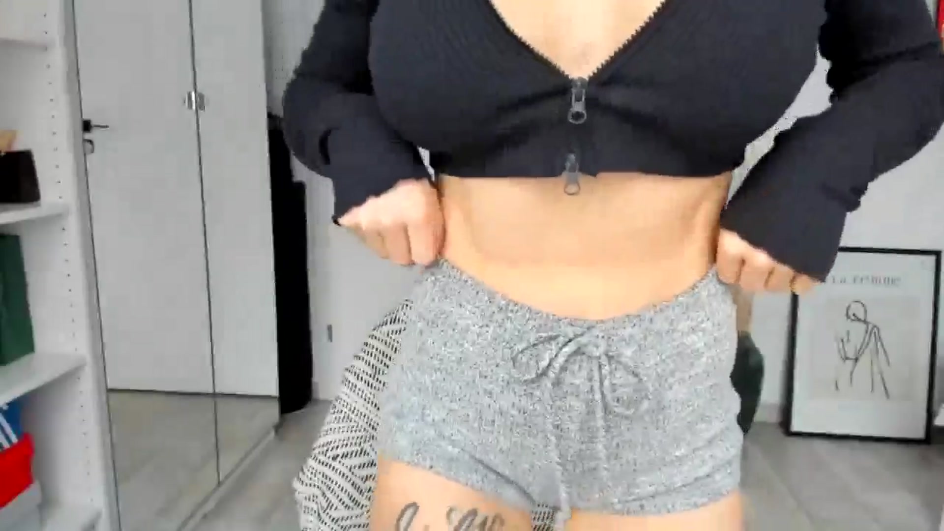 Gallery image thumbnail from Bigbootybabe's myfreecams stream on, 12/16/2024, 14:02 image 2 of 20
