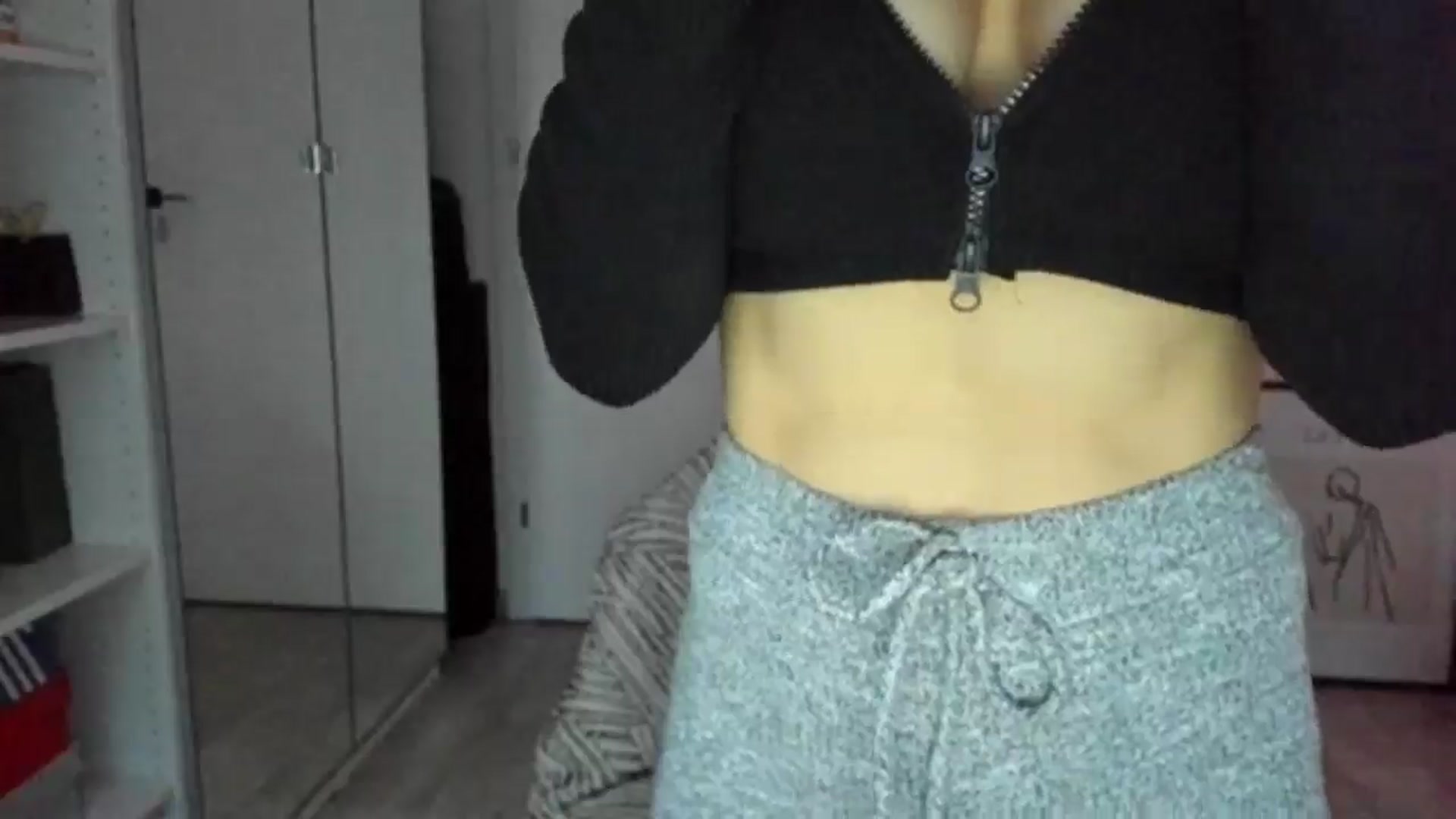 Gallery image thumbnail from Bigbootybabe's myfreecams stream on, 12/16/2024, 14:38 image 14 of 20