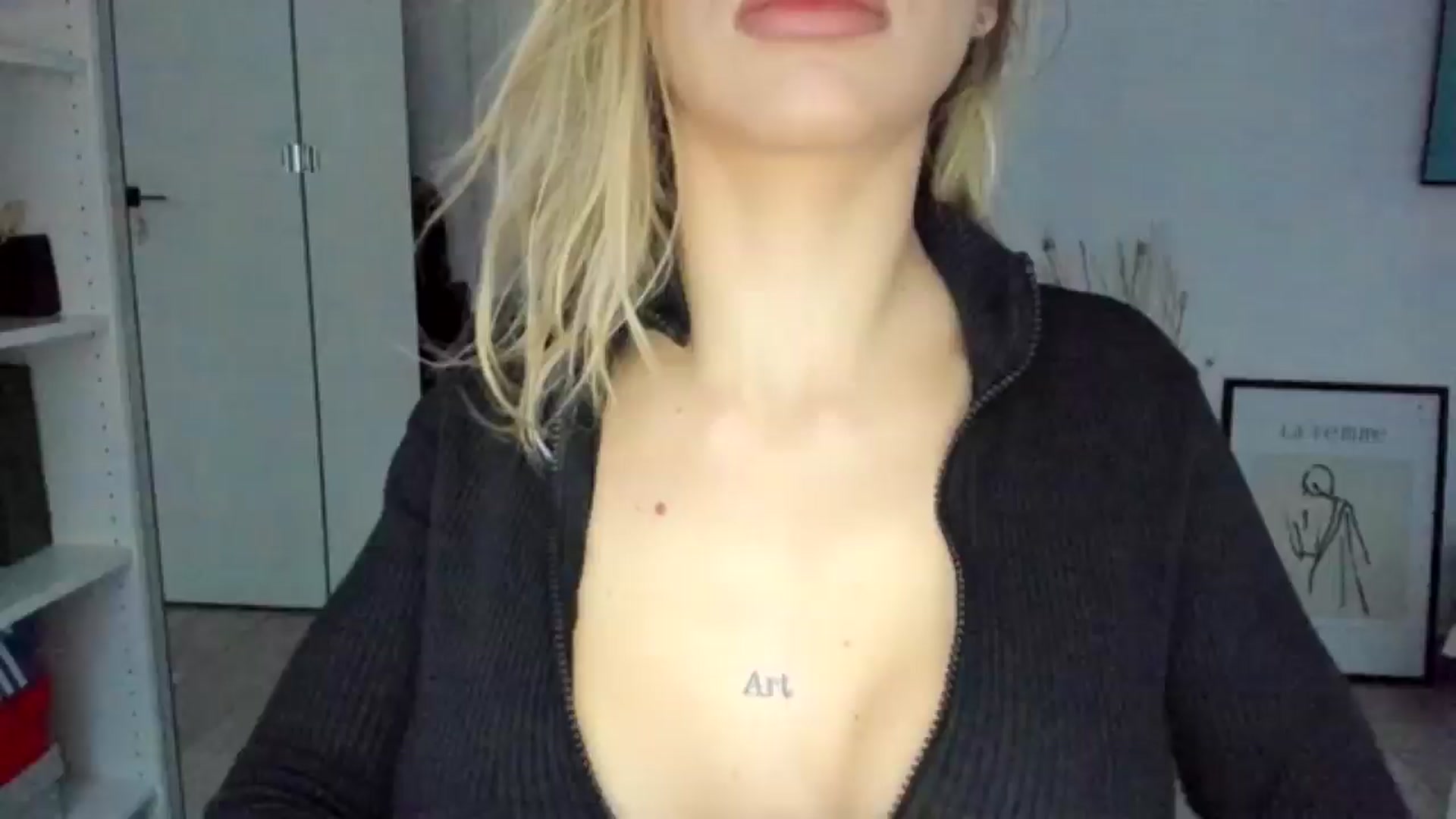 Gallery image thumbnail from Bigbootybabe's myfreecams stream on, 12/16/2024, 14:38 image 1 of 20