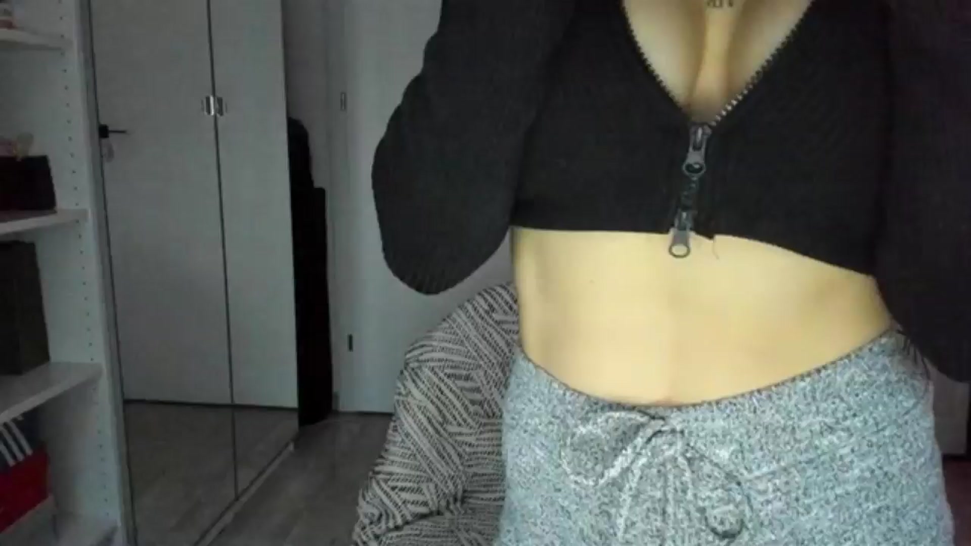 Gallery image thumbnail from Bigbootybabe's myfreecams stream on, 12/16/2024, 14:38 image 15 of 20