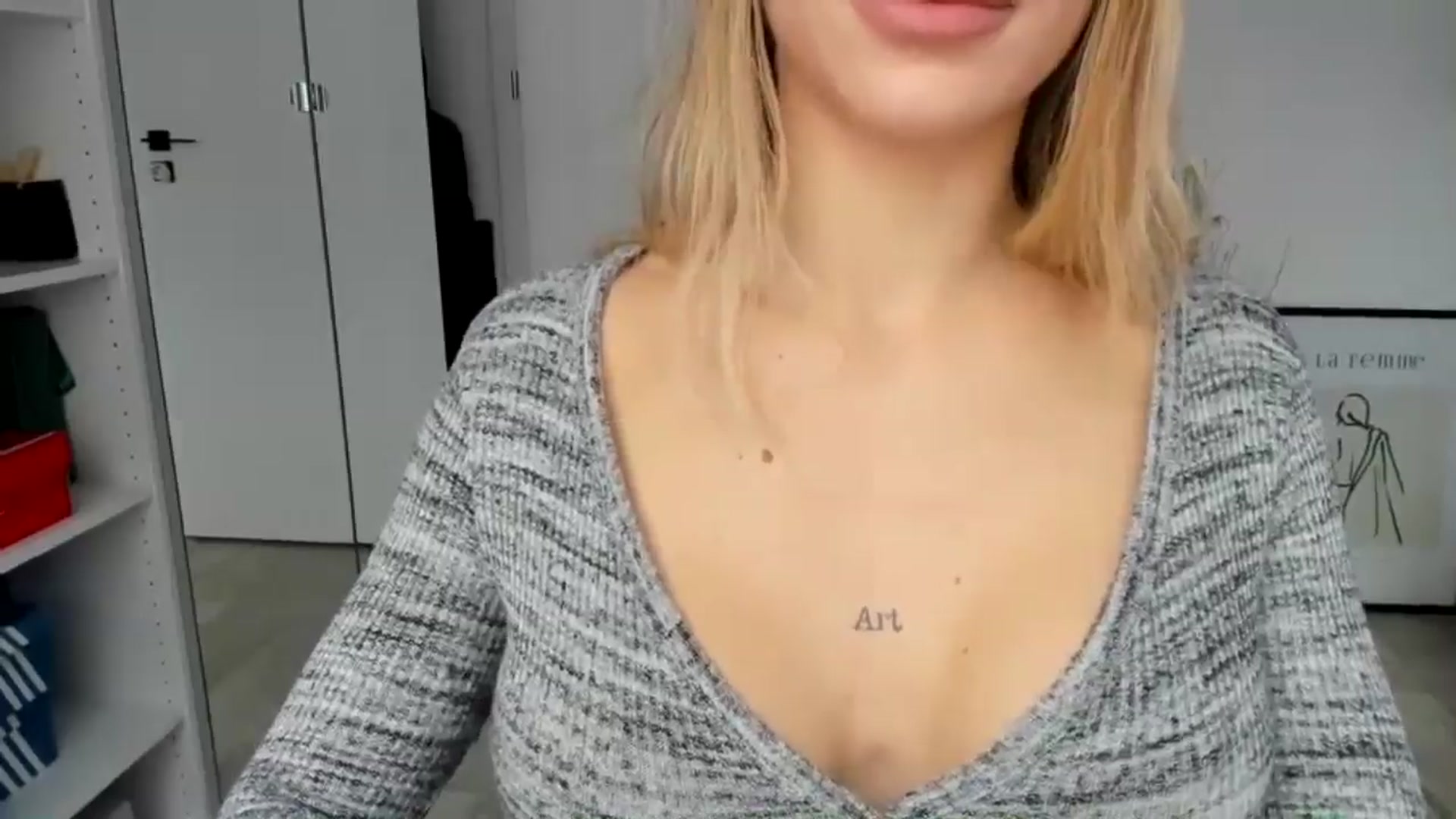 Gallery image thumbnail from Bigbootybabe's myfreecams stream on, 12/18/2024, 13:52 image 5 of 20