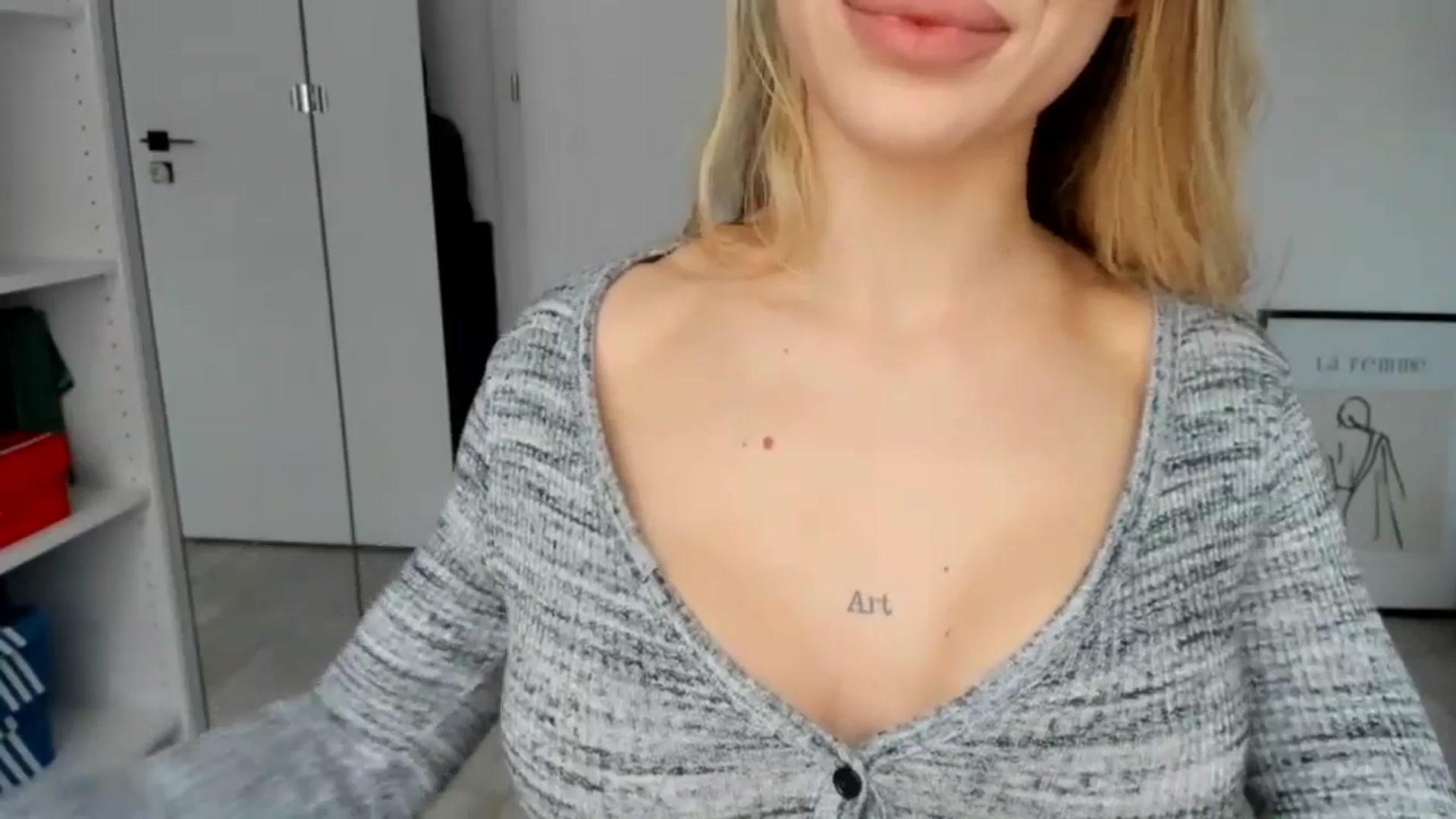Gallery image thumbnail from Bigbootybabe's myfreecams stream on, 12/18/2024, 13:52 image 18 of 20