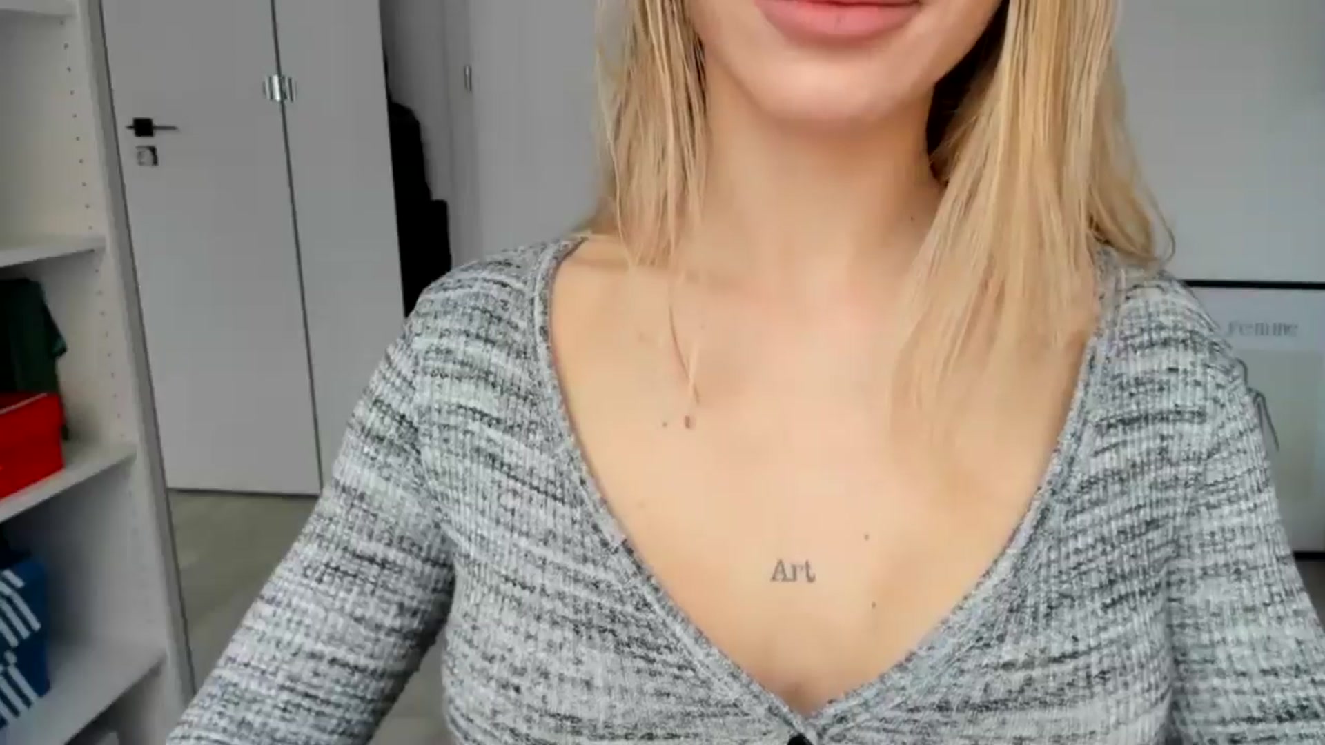 Gallery image thumbnail from Bigbootybabe's myfreecams stream on, 12/18/2024, 13:52 image 11 of 20
