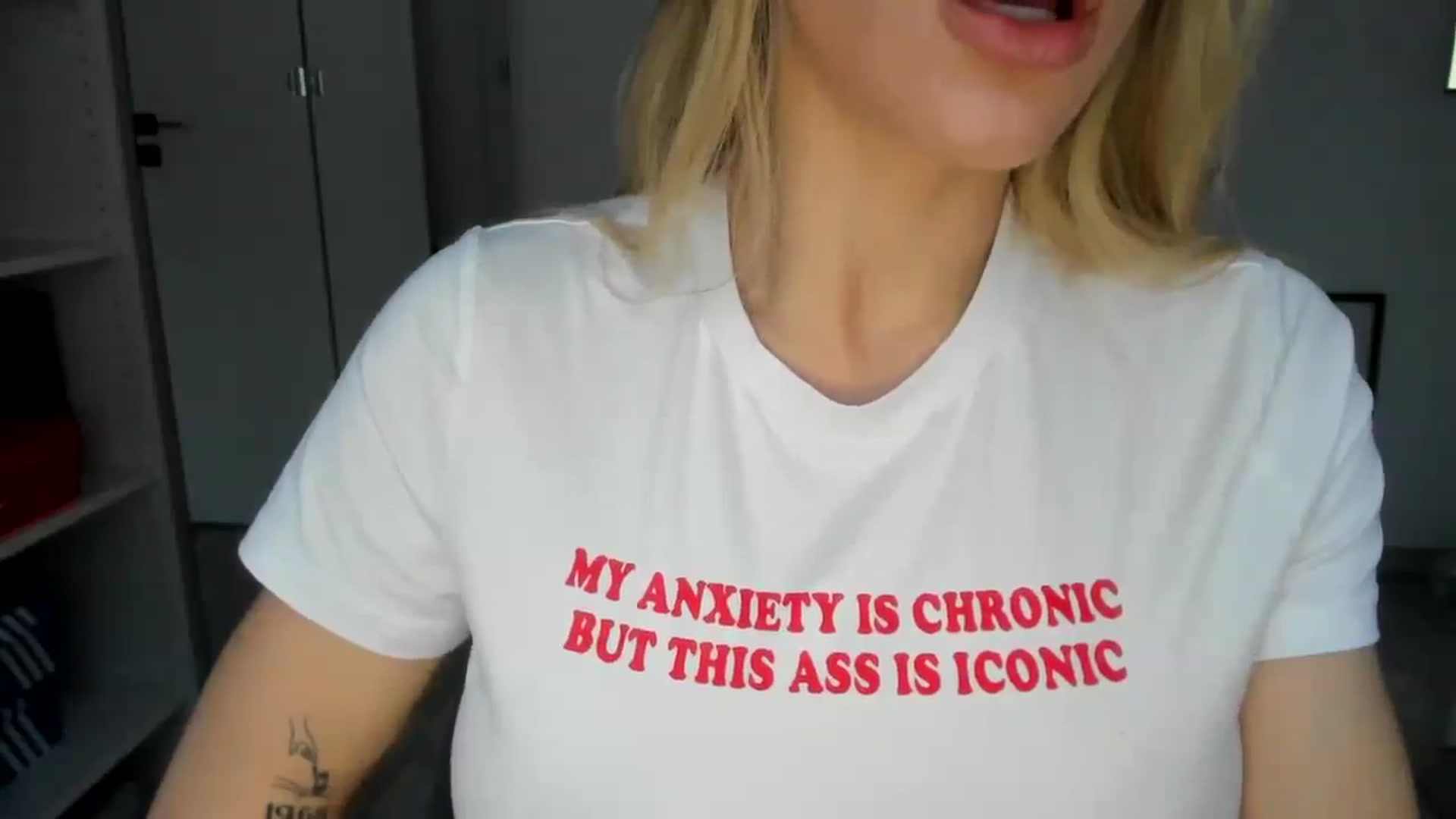 Gallery image thumbnail from Bigbootybabe's myfreecams stream on, 12/22/2024, 14:45 image 17 of 20