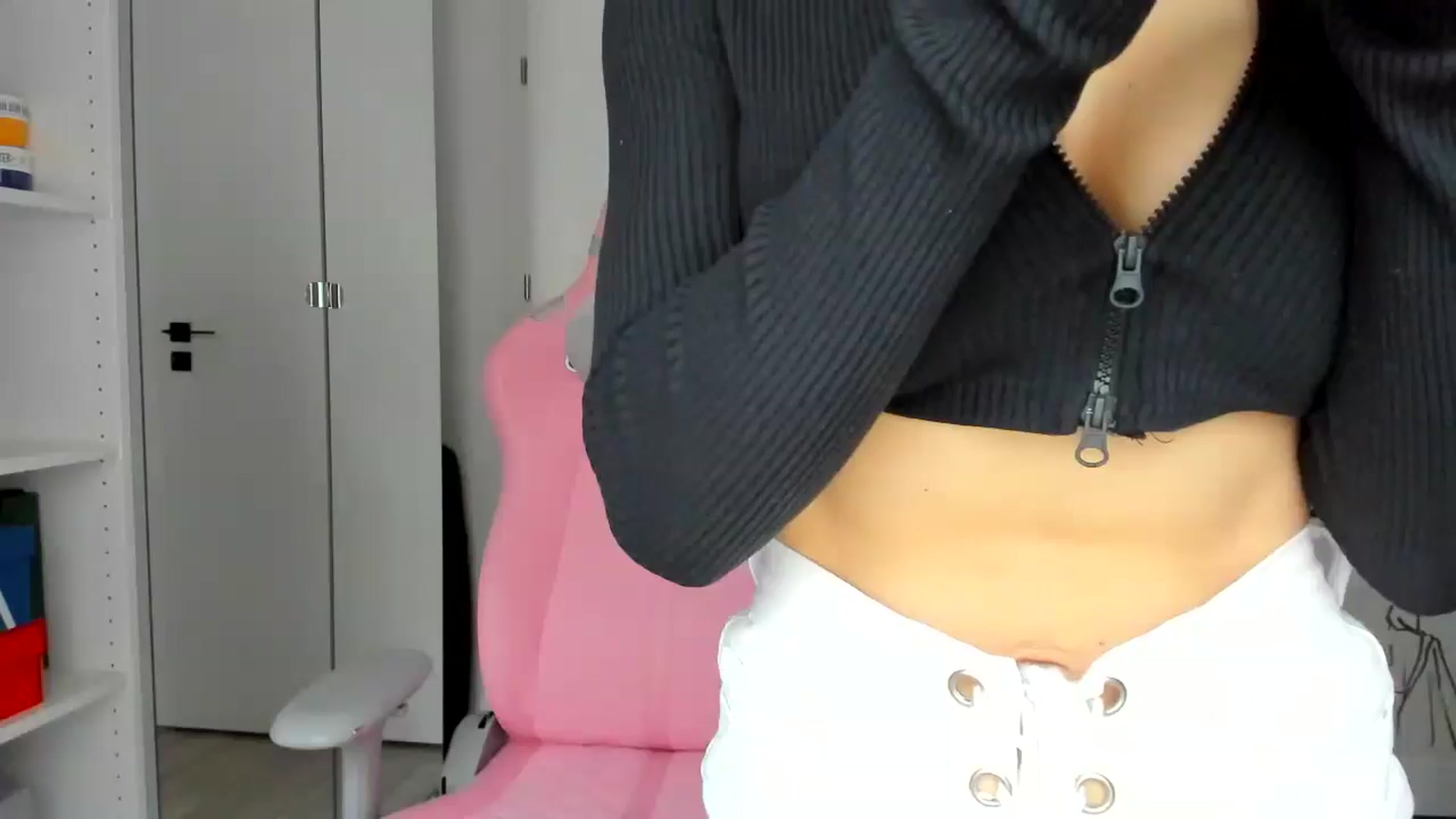 Gallery image thumbnail from Bigbootybabe's myfreecams stream on, 01/20/2025, 13:28 image 13 of 20