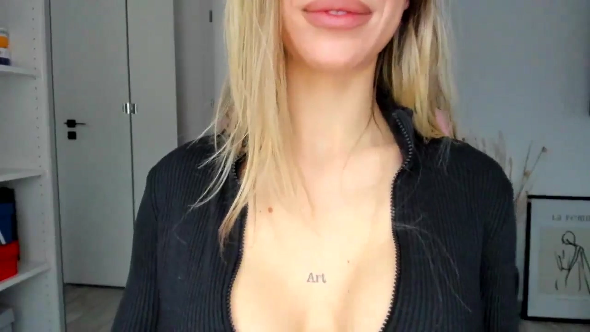 Gallery image thumbnail from Bigbootybabe's myfreecams stream on, 01/20/2025, 14:57 image 14 of 20
