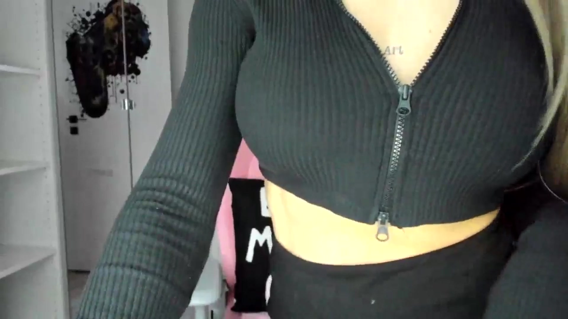 Gallery image thumbnail from Bigbootybabe's myfreecams stream on, 01/24/2025, 14:36 image 19 of 20