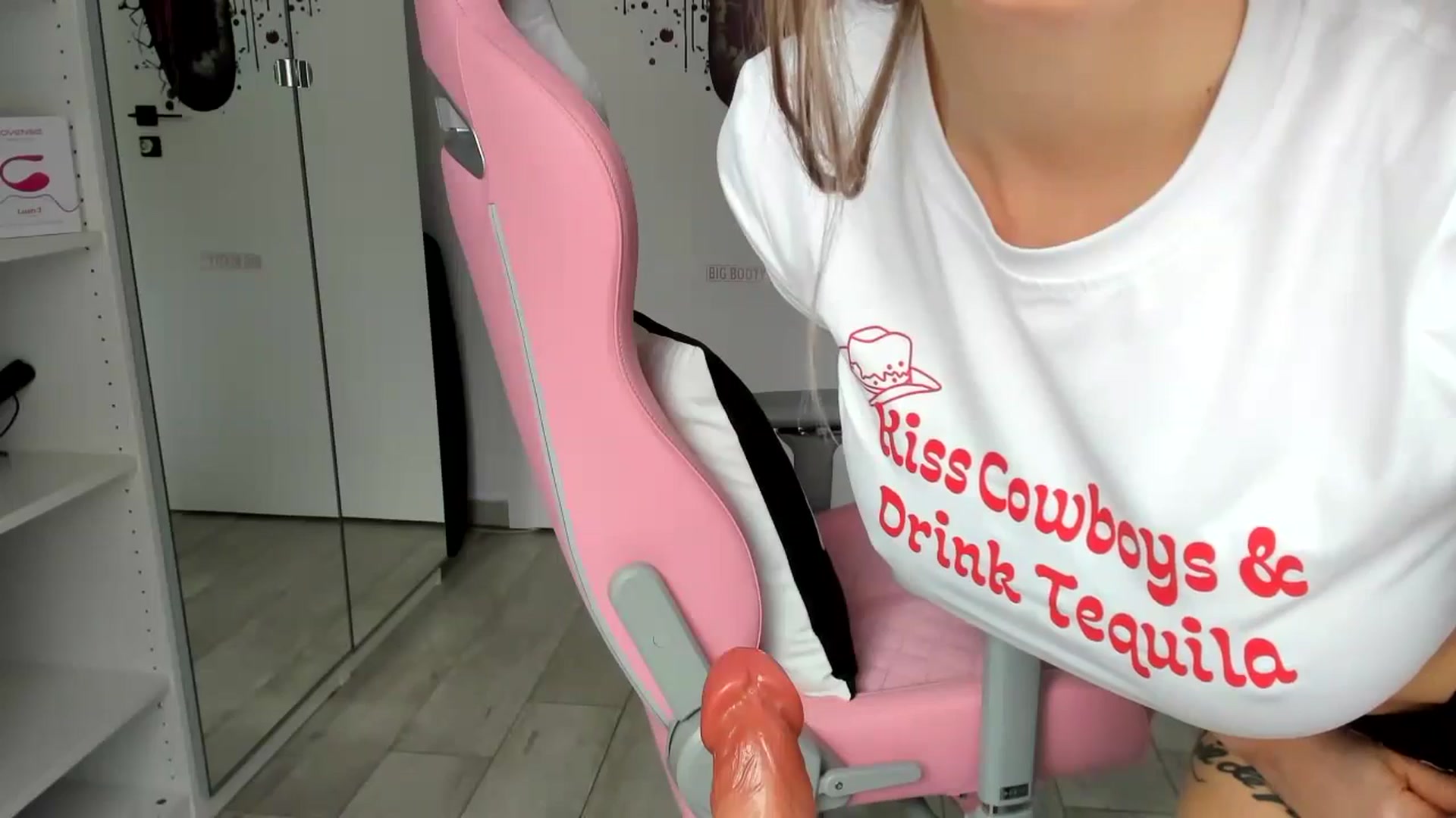 Gallery image thumbnail from Bigbootybabe's myfreecams stream on, 01/25/2025, 12:06 image 12 of 20