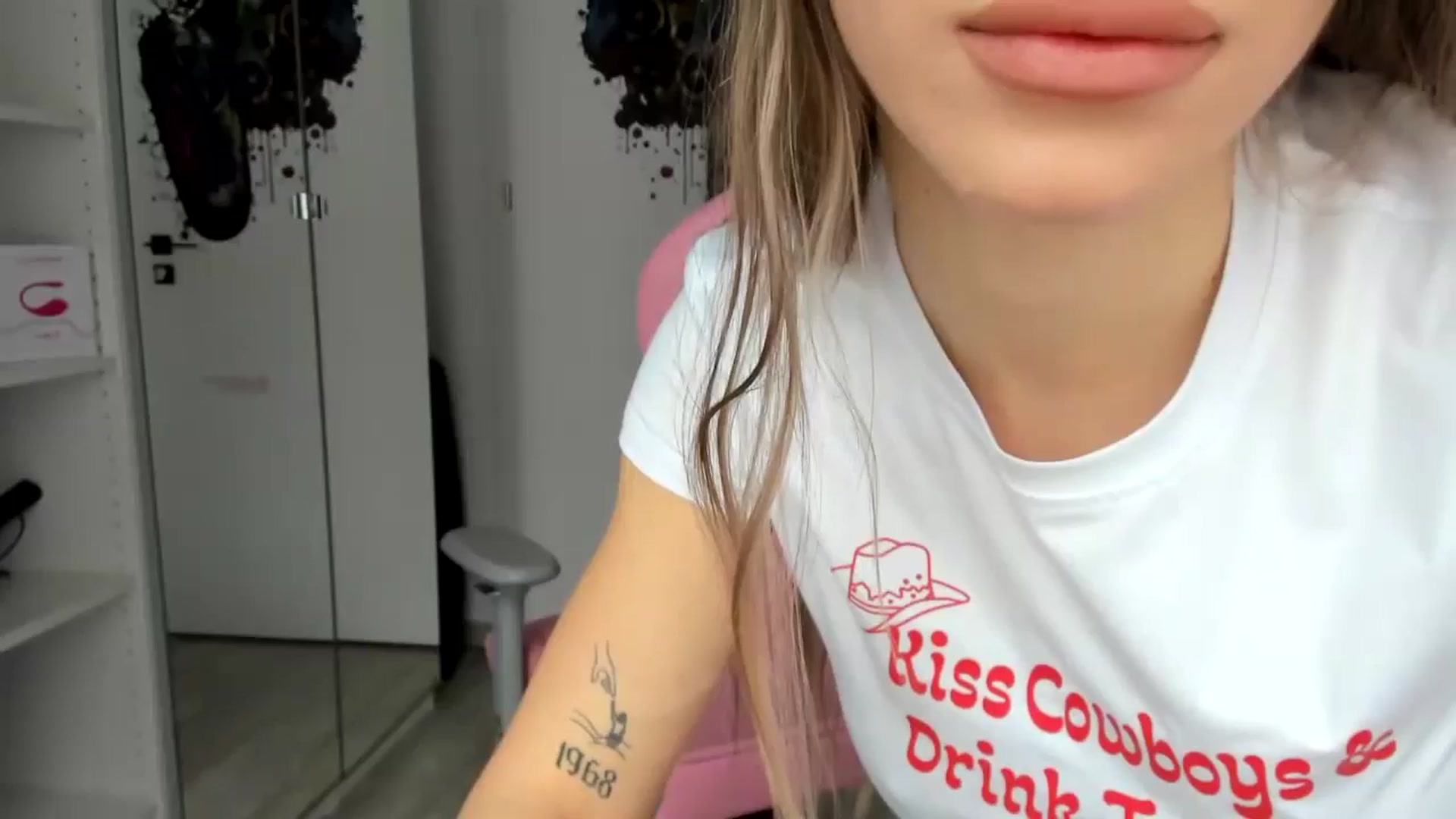 Gallery image thumbnail from Bigbootybabe's myfreecams stream on, 01/25/2025, 12:06 image 13 of 20