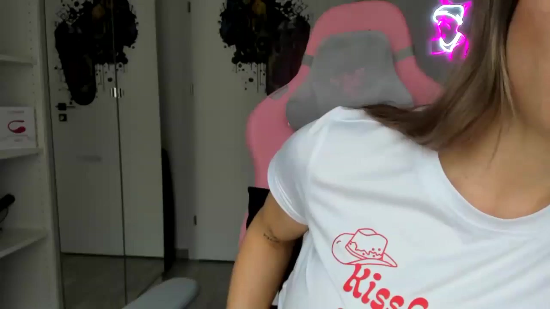 Gallery image thumbnail from Bigbootybabe's myfreecams stream on, 01/25/2025, 13:18 image 1 of 20