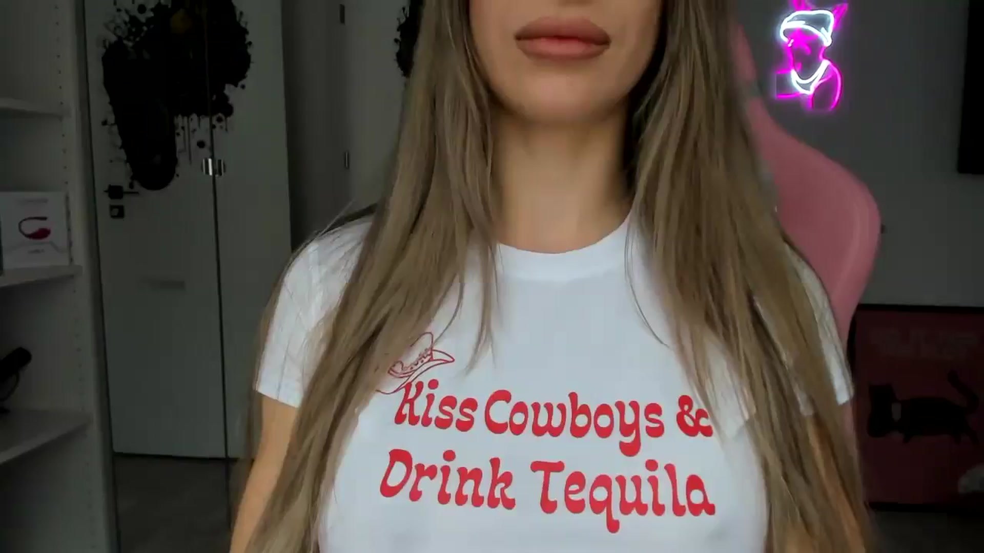 Gallery image thumbnail from Bigbootybabe's myfreecams stream on, 01/25/2025, 13:18 image 14 of 20