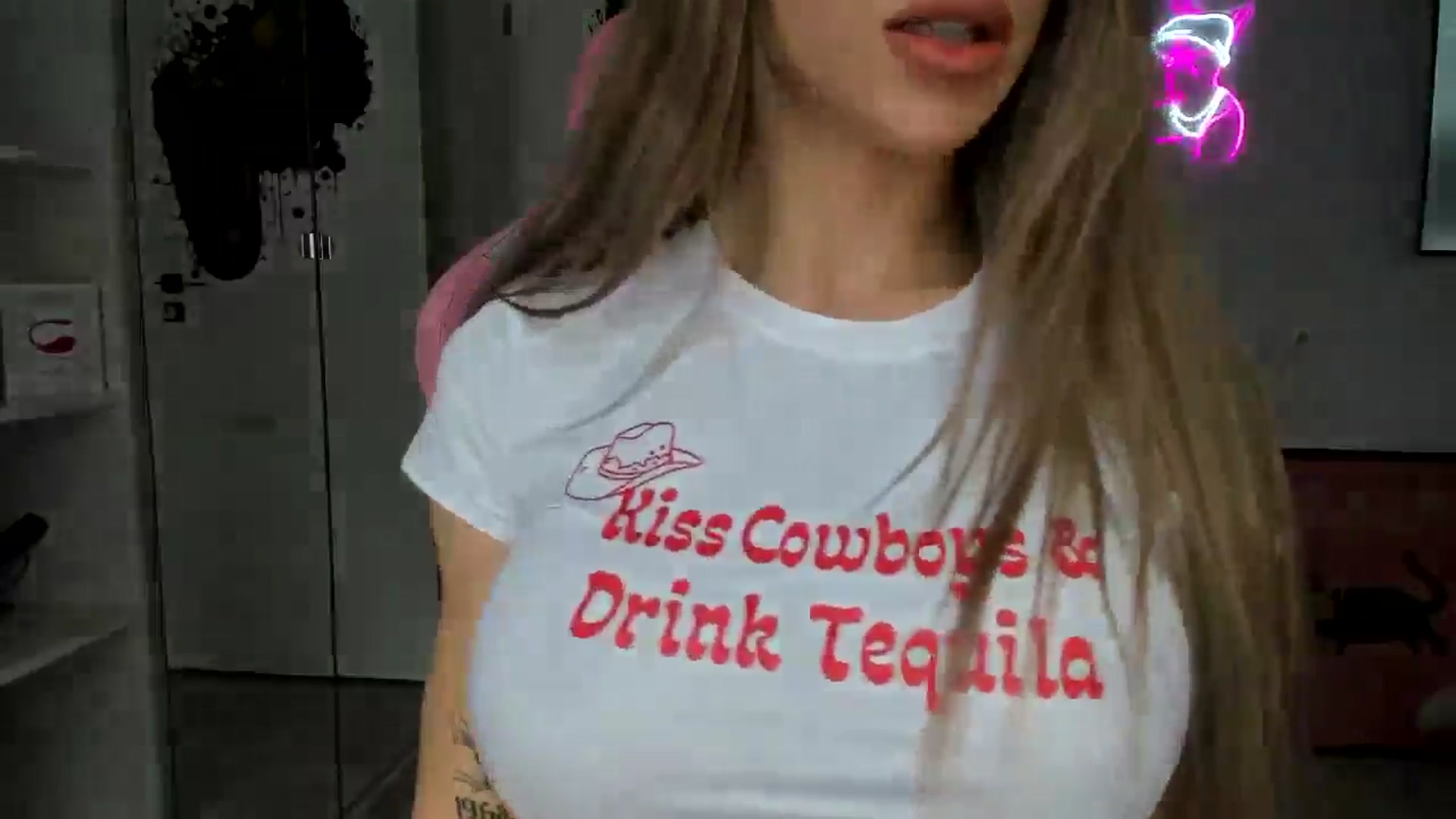Gallery image thumbnail from Bigbootybabe's myfreecams stream on, 01/25/2025, 13:18 image 20 of 20