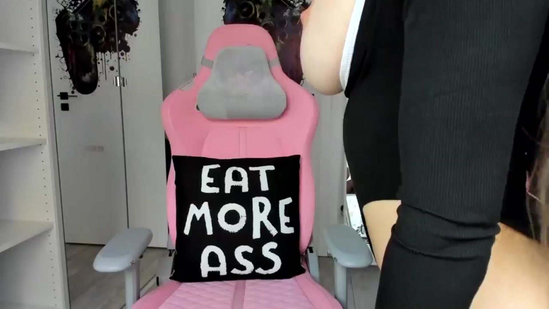 Gallery image thumbnail from Bigbootybabe's myfreecams stream on, 01/30/2025, 14:14 image 19 of 20