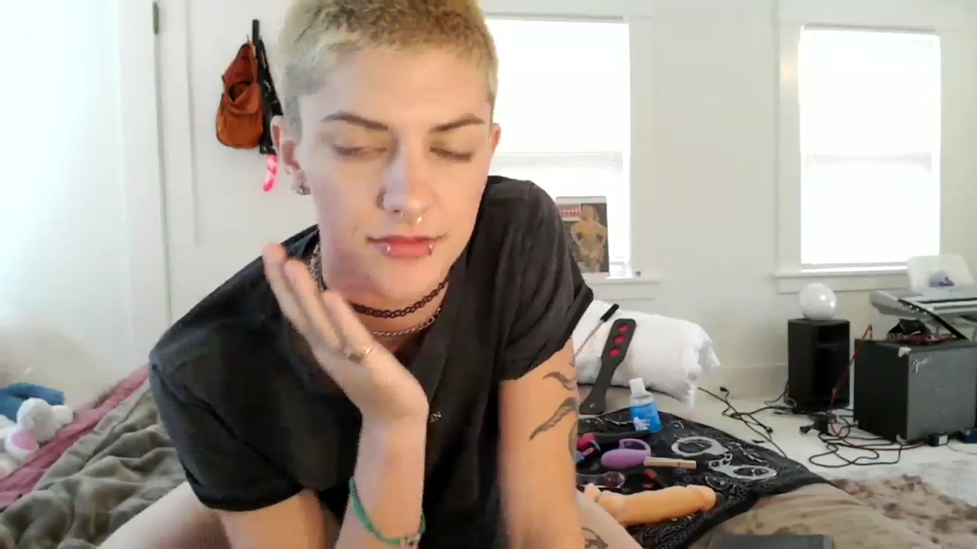 Gallery image thumbnail from Bigm0mmy's myfreecams stream on, 09/24/2023, 21:11 image 10 of 20