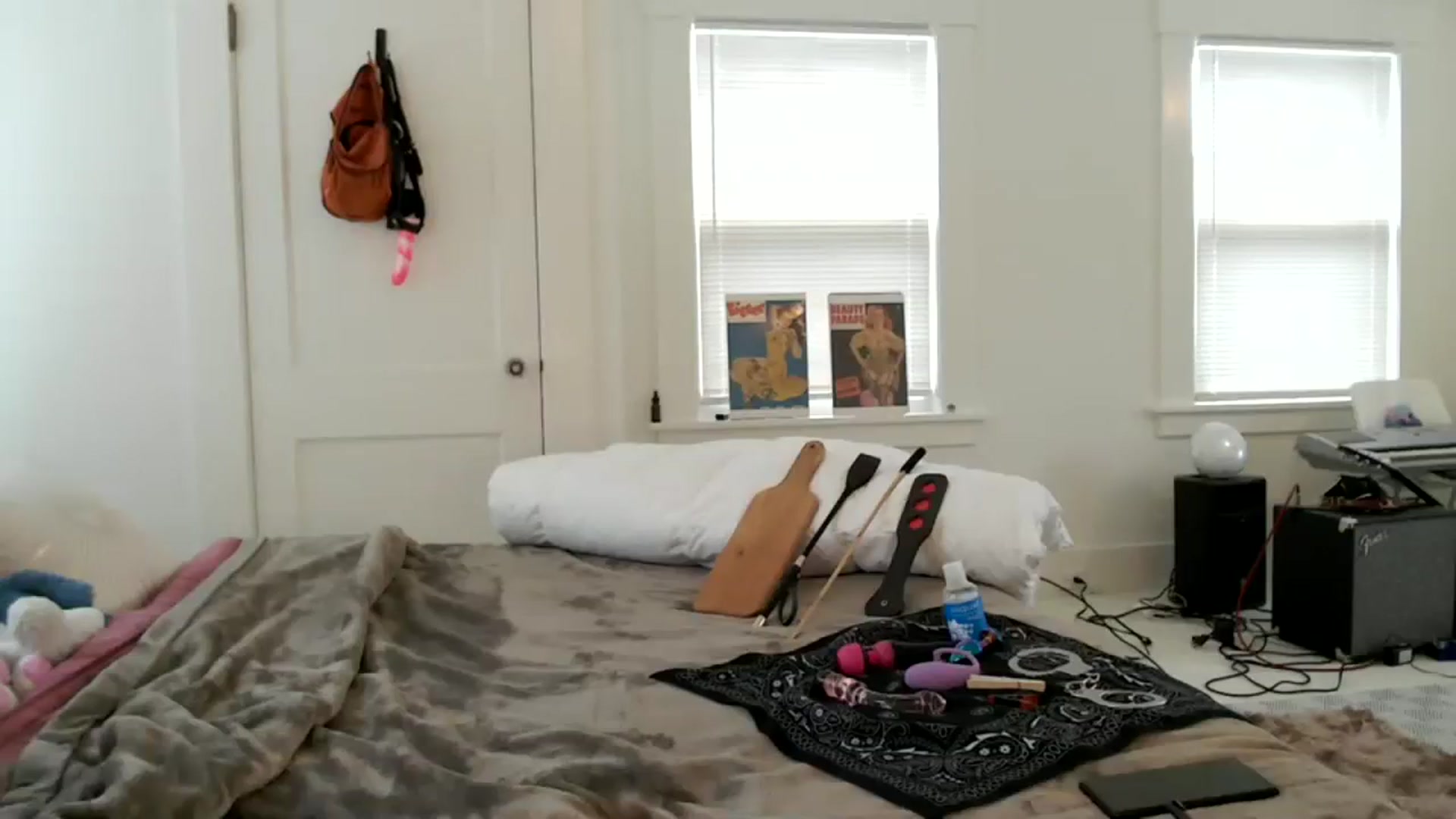 Gallery image thumbnail from Bigm0mmy's myfreecams stream on, 09/24/2023, 21:11 image 3 of 20