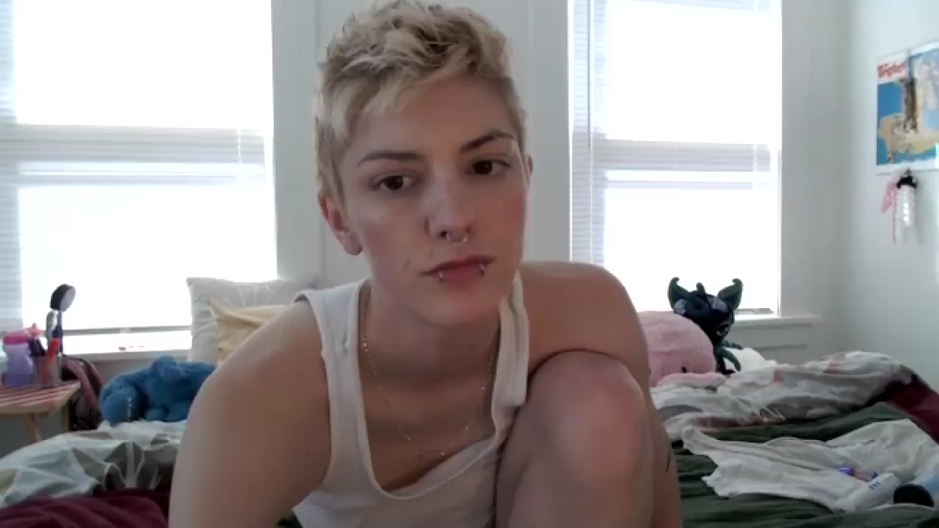 Gallery image thumbnail from Bigm0mmy's myfreecams stream on, 04/17/2024, 22:52 image 20 of 20