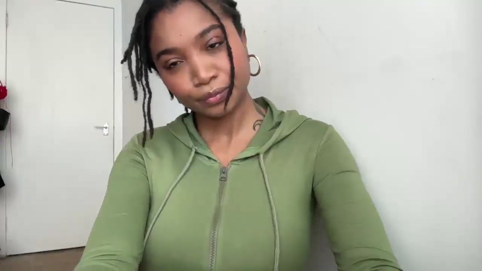 Gallery image thumbnail from BikiniBabe88's myfreecams stream on, 05/08/2025, 18:04 image 12 of 20