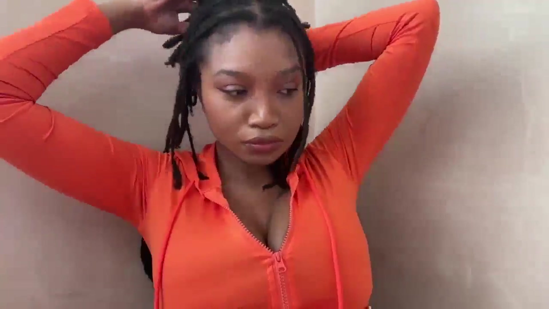Gallery image thumbnail from BikiniBabe88's myfreecams stream on, 05/13/2025, 15:26 image 14 of 20