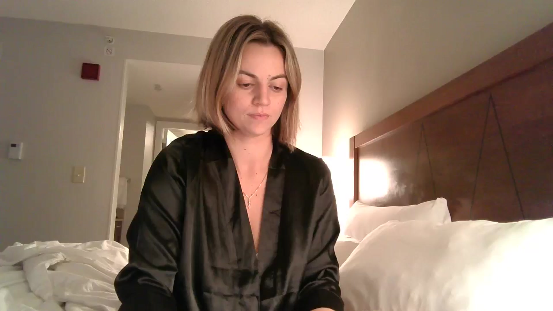 Gallery image thumbnail from Billie_Rhodes's myfreecams stream on, 09/24/2024, 01:21 image 3 of 20