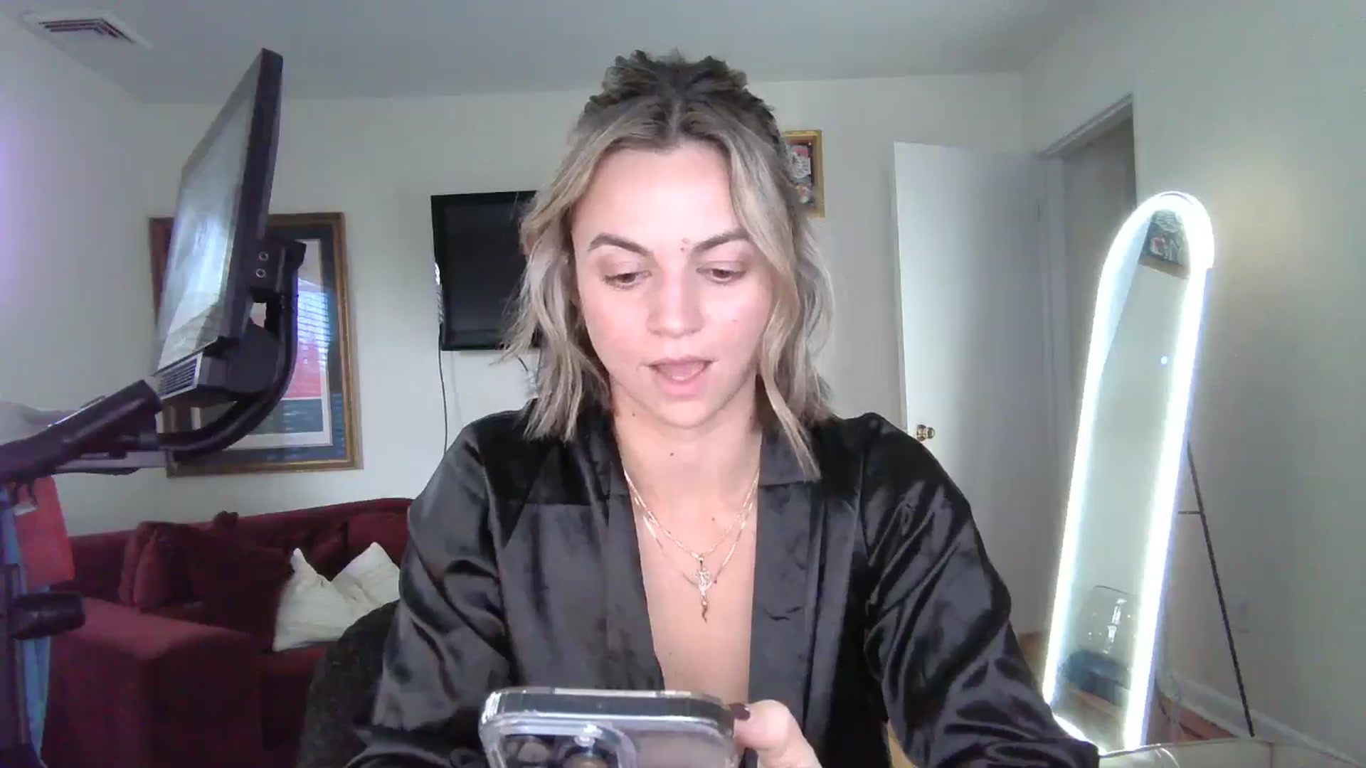 Gallery image thumbnail from Billie_Rhodes's myfreecams stream on, 09/26/2024, 15:05 image 4 of 20