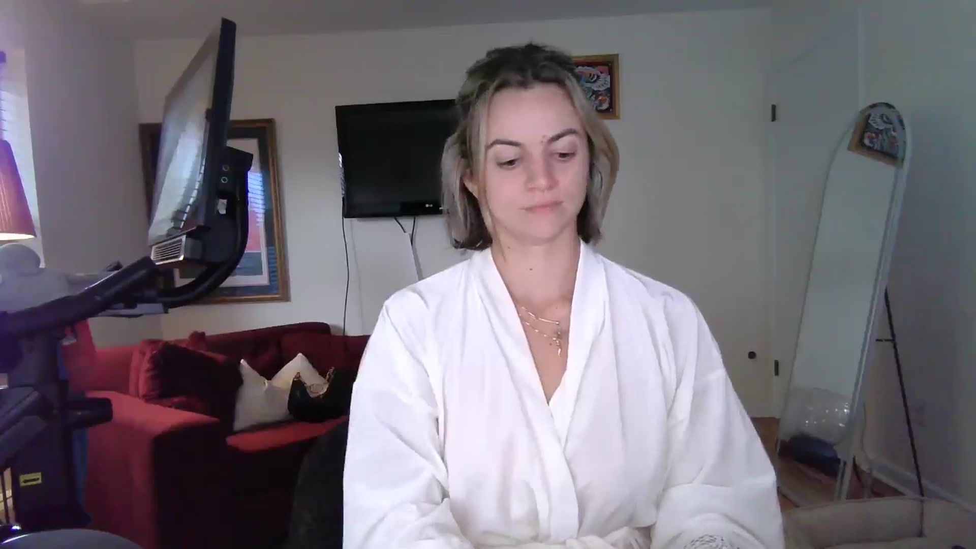 Gallery image thumbnail from Billie_Rhodes's myfreecams stream on, 09/27/2024, 14:35 image 9 of 20