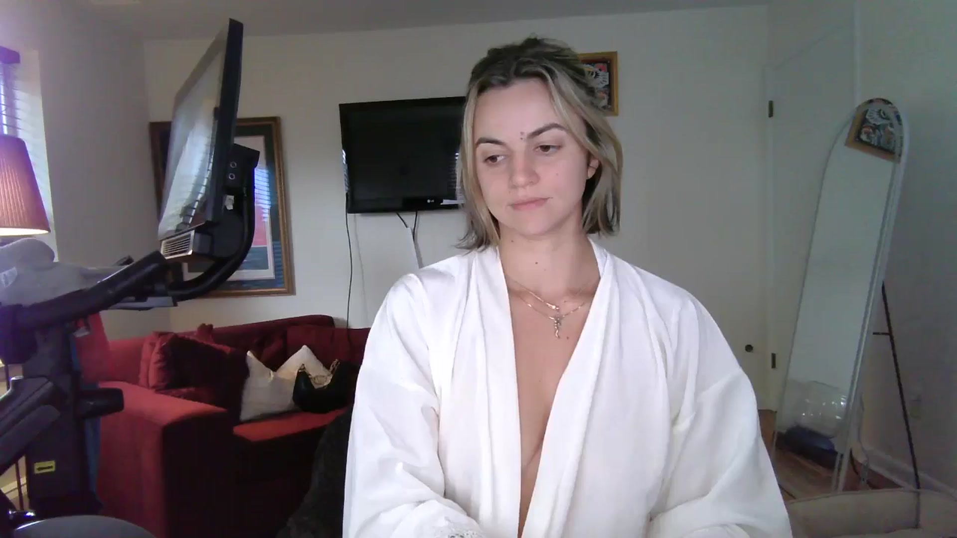 Gallery image thumbnail from Billie_Rhodes's myfreecams stream on, 09/27/2024, 14:35 image 16 of 20