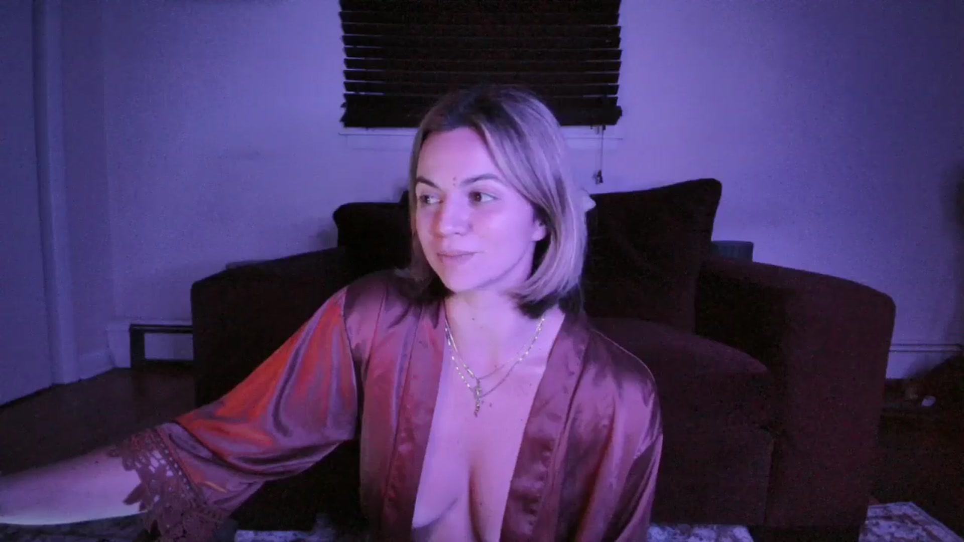 Gallery image thumbnail from Billie_Rhodes's myfreecams stream on, 10/06/2024, 24:23 image 16 of 20