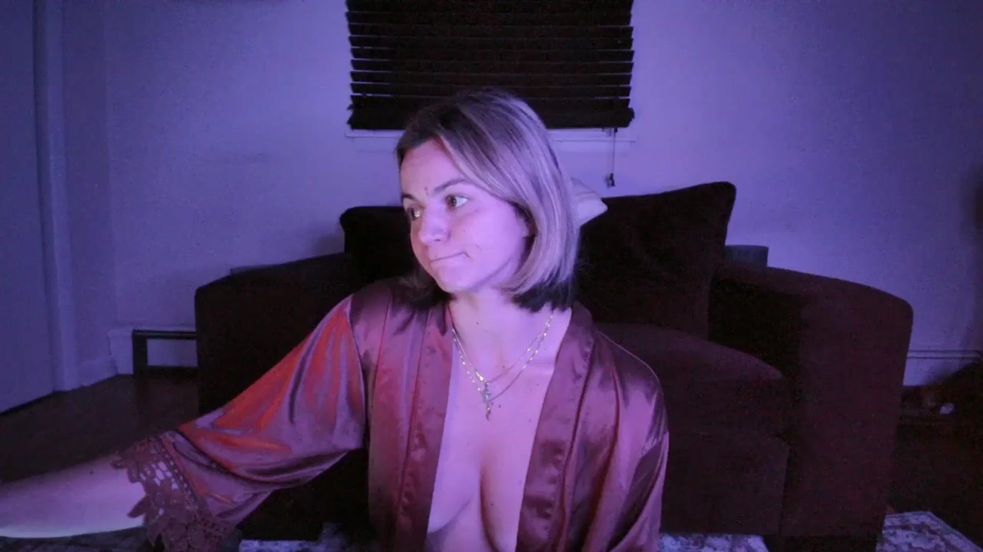 Gallery image thumbnail from Billie_Rhodes's myfreecams stream on, 10/06/2024, 24:23 image 17 of 20