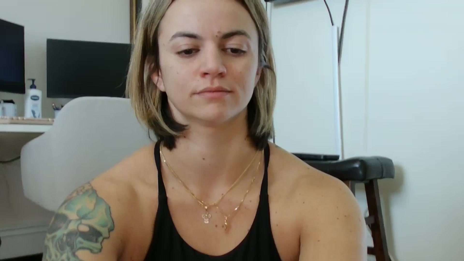 Gallery image thumbnail from Billie_Rhodes's myfreecams stream on, 10/06/2024, 14:06 image 18 of 20
