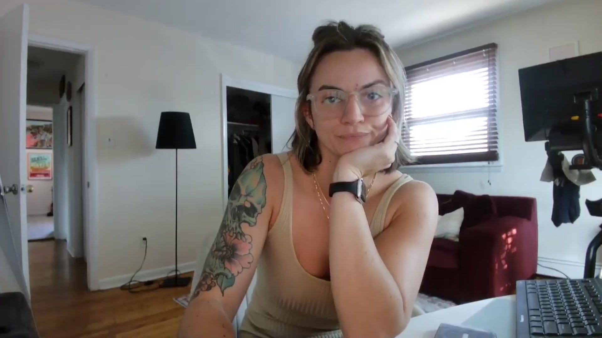 Gallery image thumbnail from Billie_Rhodes's myfreecams stream on, 10/07/2024, 18:41 image 14 of 20