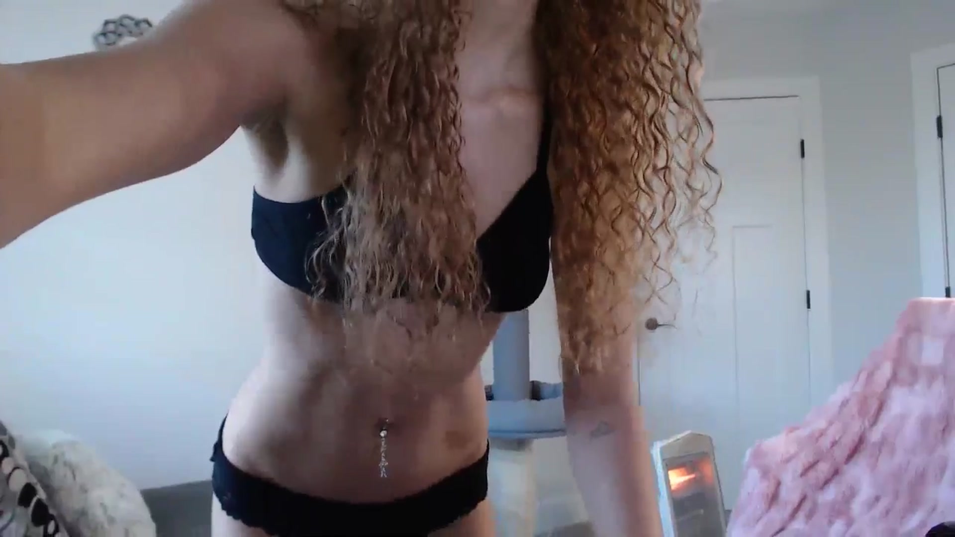 Gallery image thumbnail from Bird_Babe's myfreecams stream on, 11/03/2025, 20:02 image 3 of 20