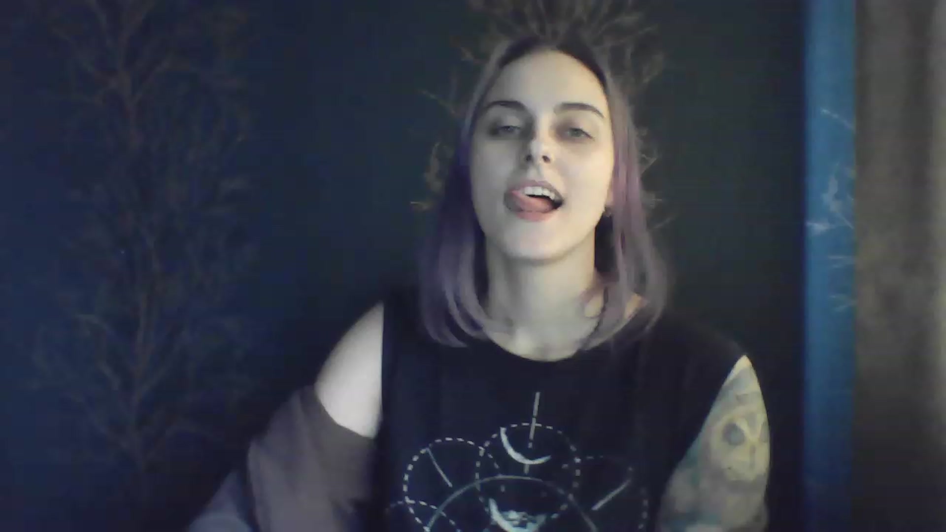 Gallery image thumbnail from Bird_Blue's myfreecams stream on, 11/22/2022, 13:20 image 1 of 20